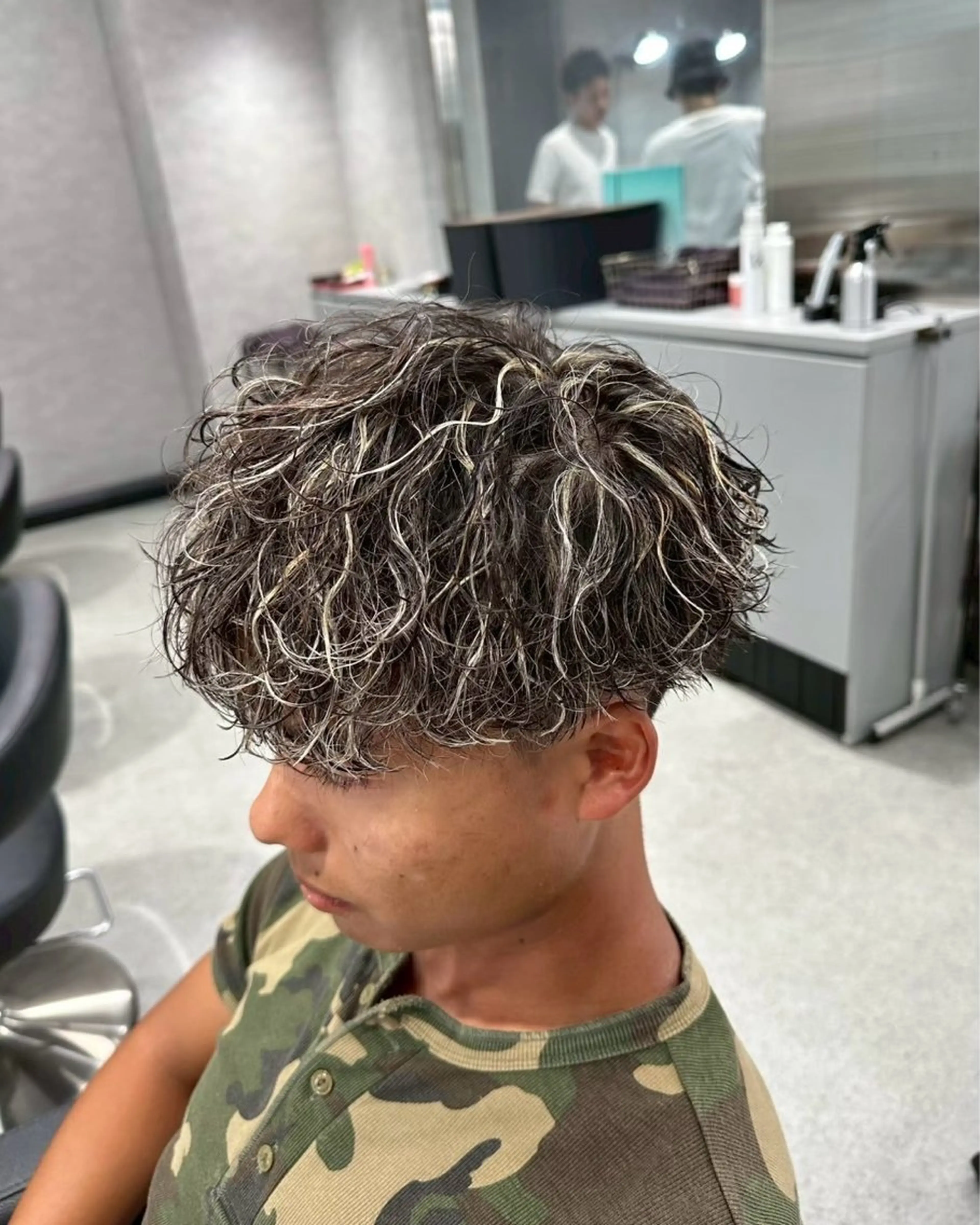 ショート カラー パーマ ヘアアレンジ メンズ キッズ メンズパーマ 小顔カット ニュアンスパーマ なんじょう せなのヘアスタイル