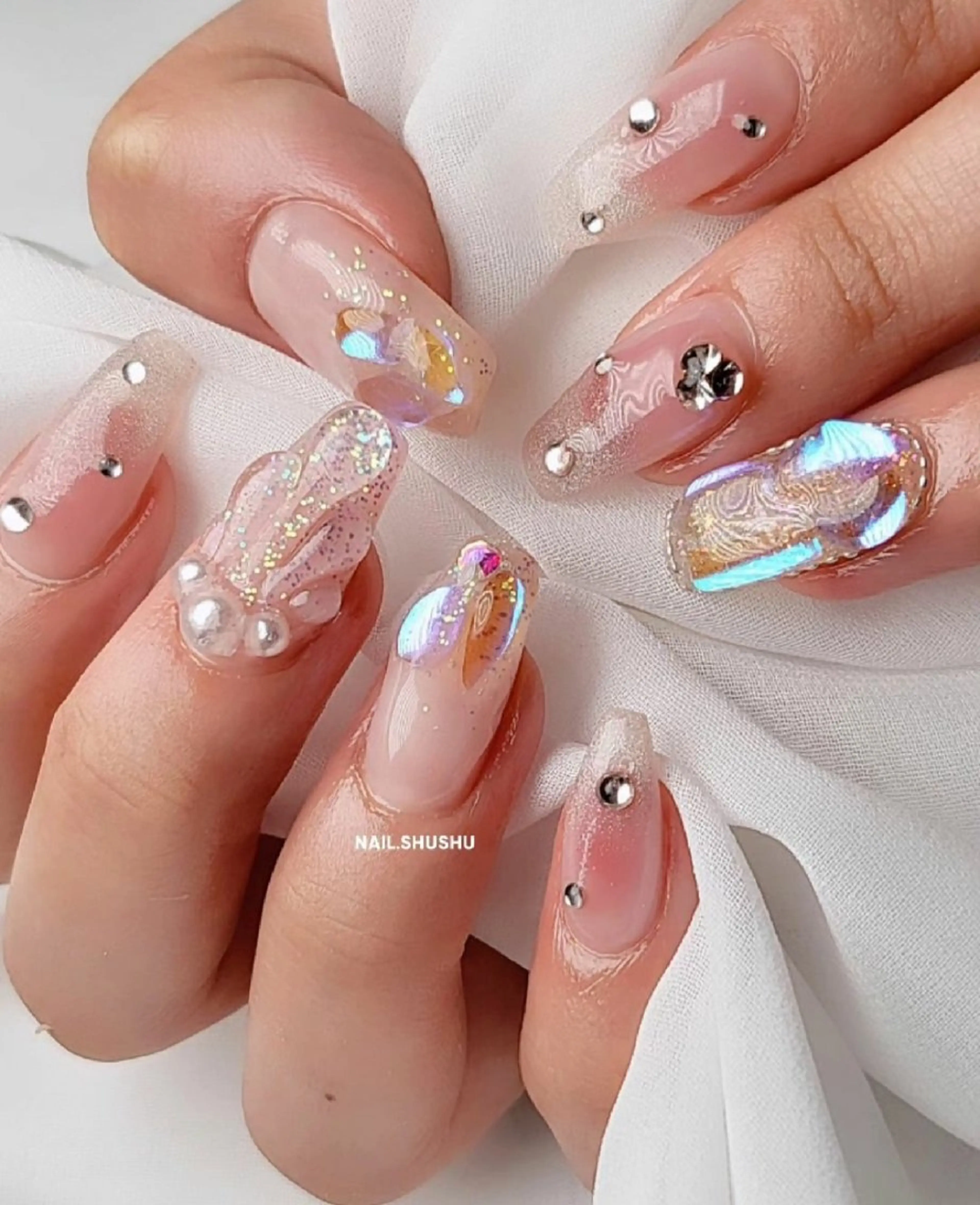 ネイル 持ち込み ニュアンスネイル ワンカラーネイル シンプルネイル 夏ネイル 3dパーツ/流行り 👧shushu❤️のネイルデザイン