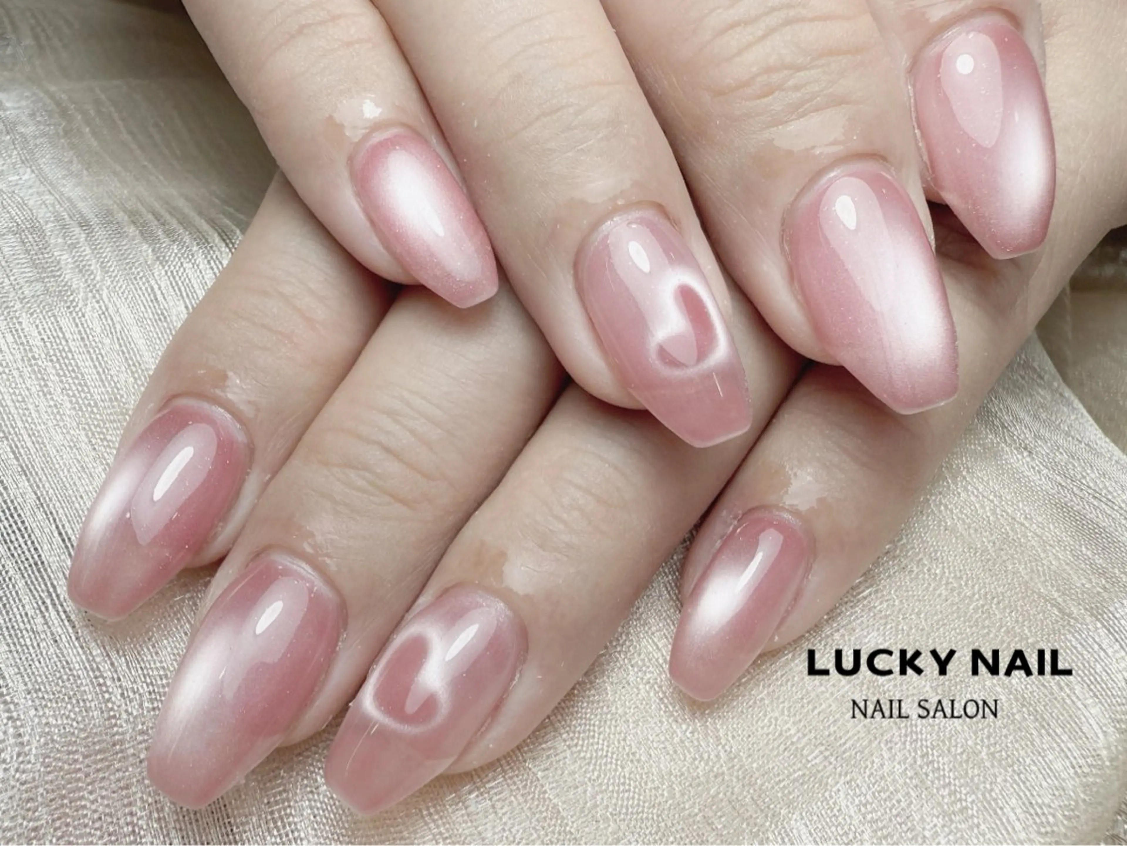 ネイル 宇 田川のネイルデザイン