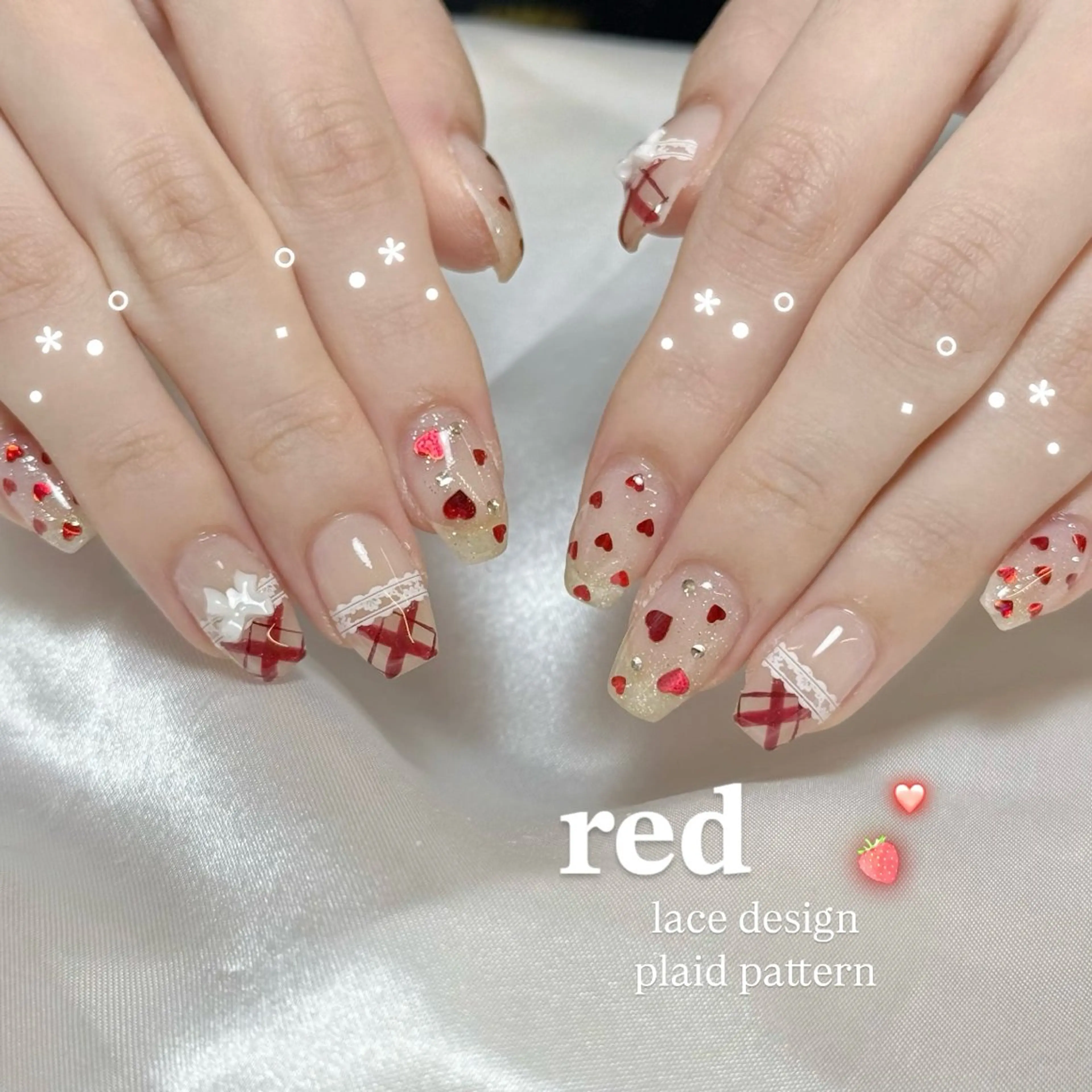 ネイル オーロラネイル ブルー フラッシュネイル フットネイル フレンチネイル 🌷yui ネイル🌷のネイルデザイン