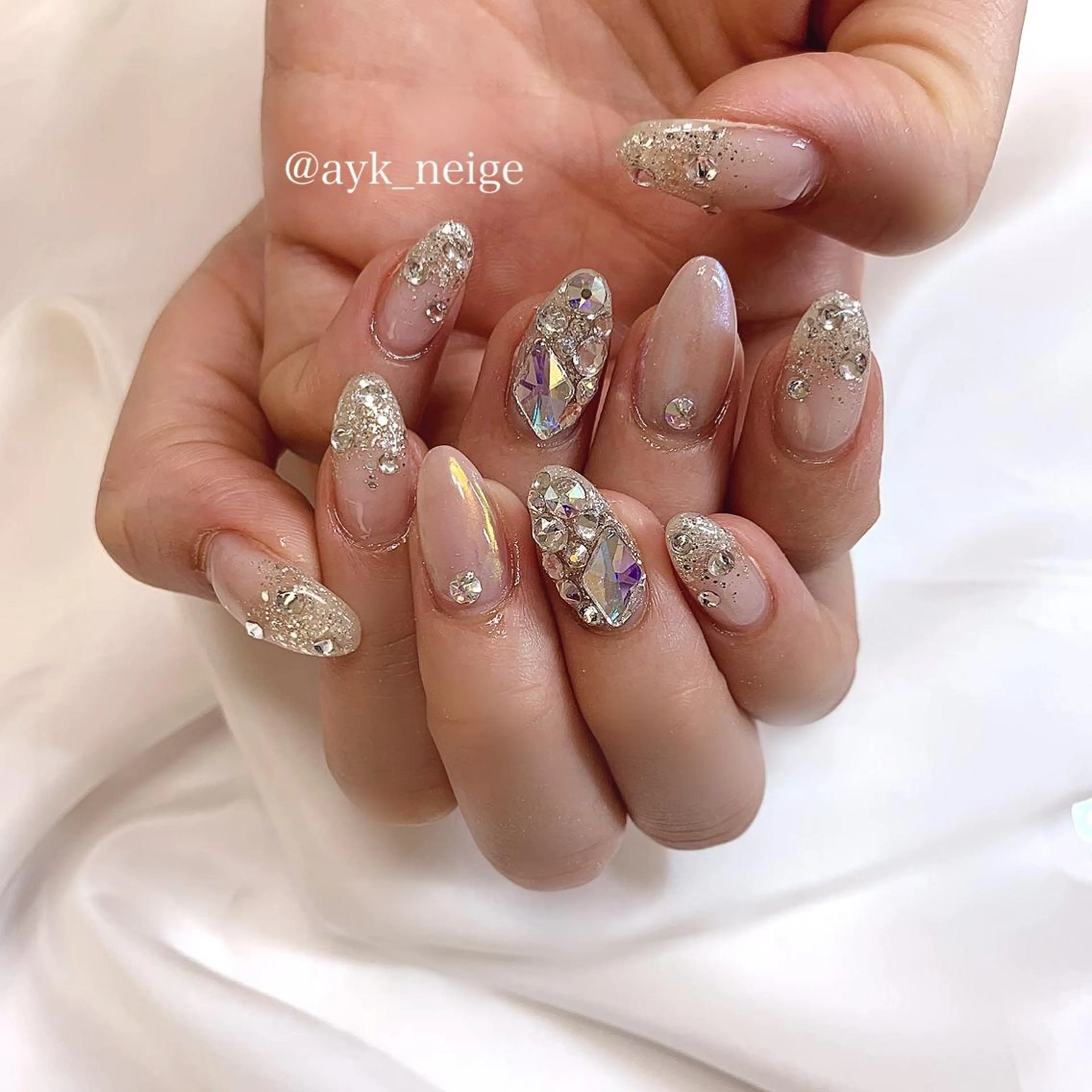 ネイル フットネイル 氷ネイル・うるうるネイル キラキラネイル 韓国ネイル 冬ネイル n'eige nail所属・大谷 綾香のネイルデザイン