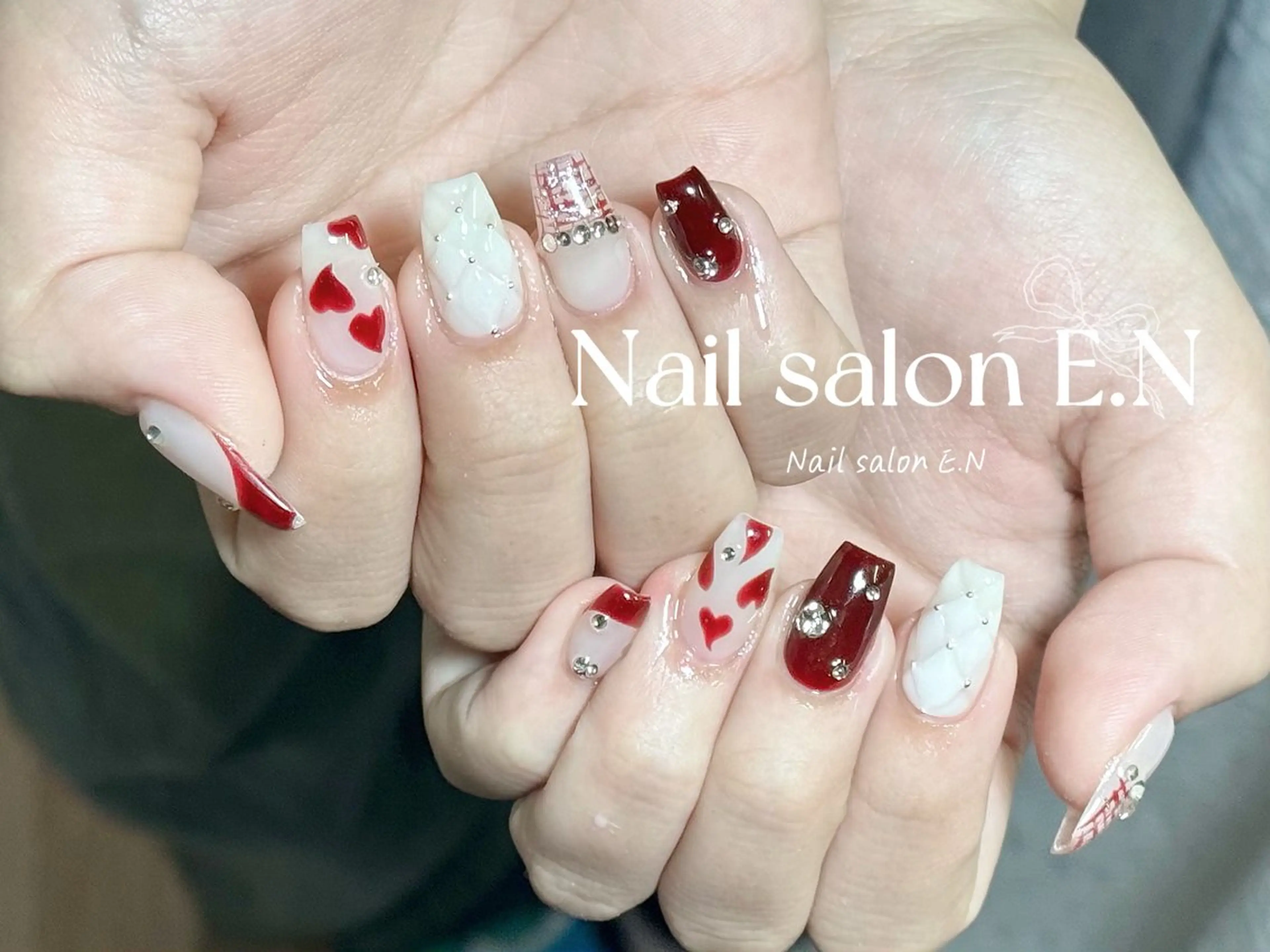 ネイル アートネイル オーロラネイル ブラウン クリアネイル フレンチネイル ハンドネイル E.N🦋 長さ出し/持ち込みのネイルデザイン