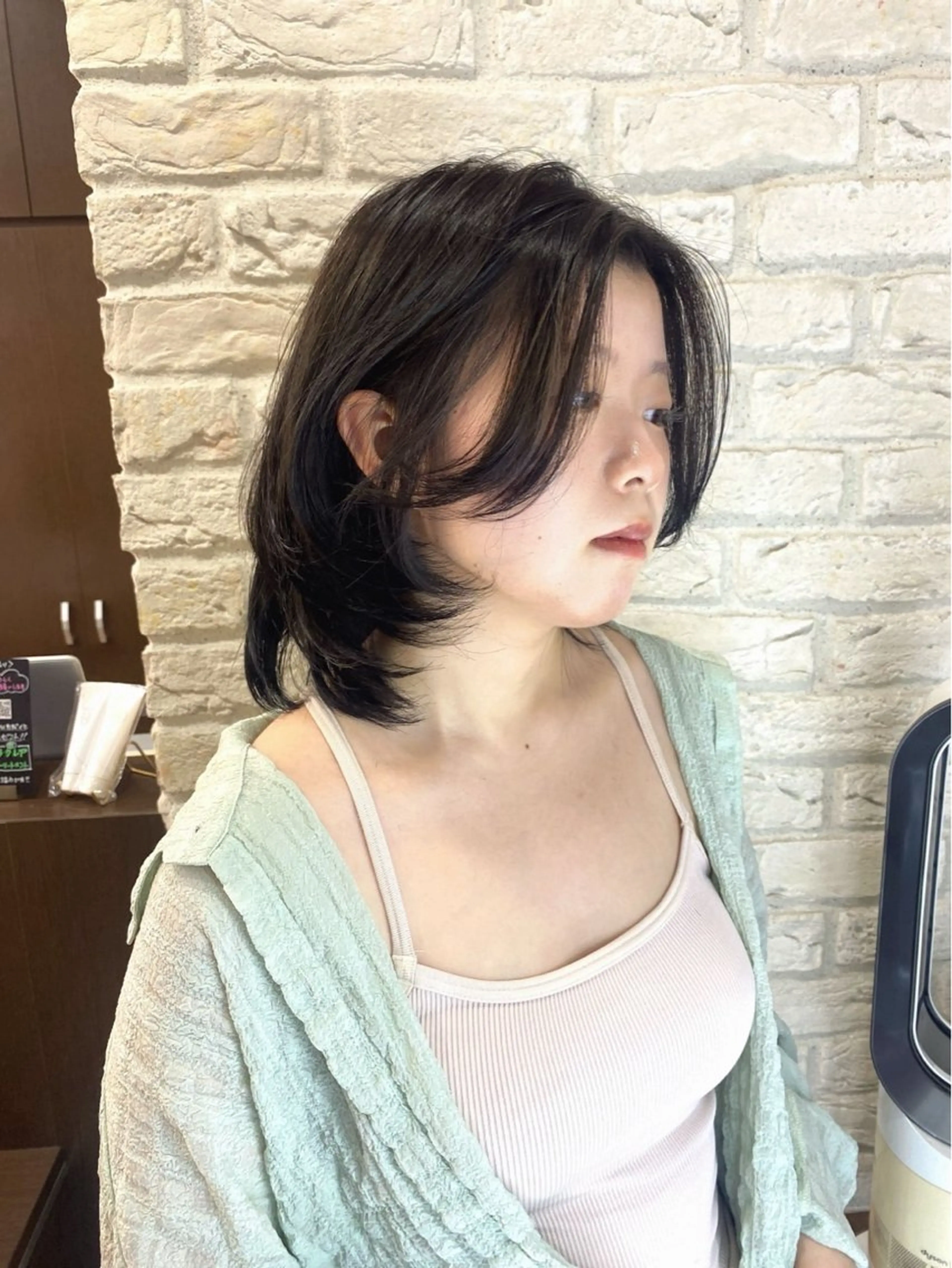 ミディアム アベ ミオのヘアスタイル