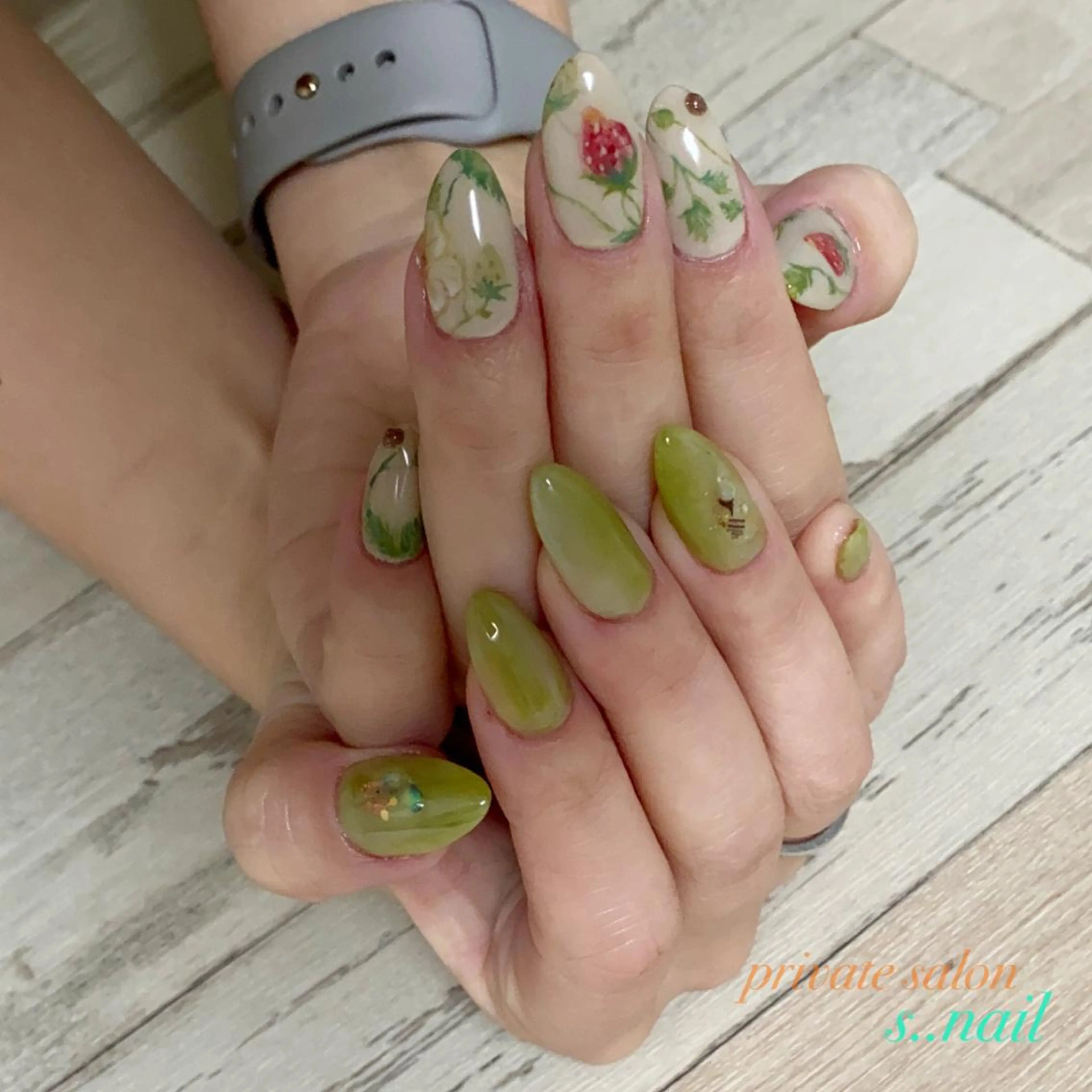 ネイル アートネイル ハンドネイル フットネイル s..nail / MORITAのネイルデザイン