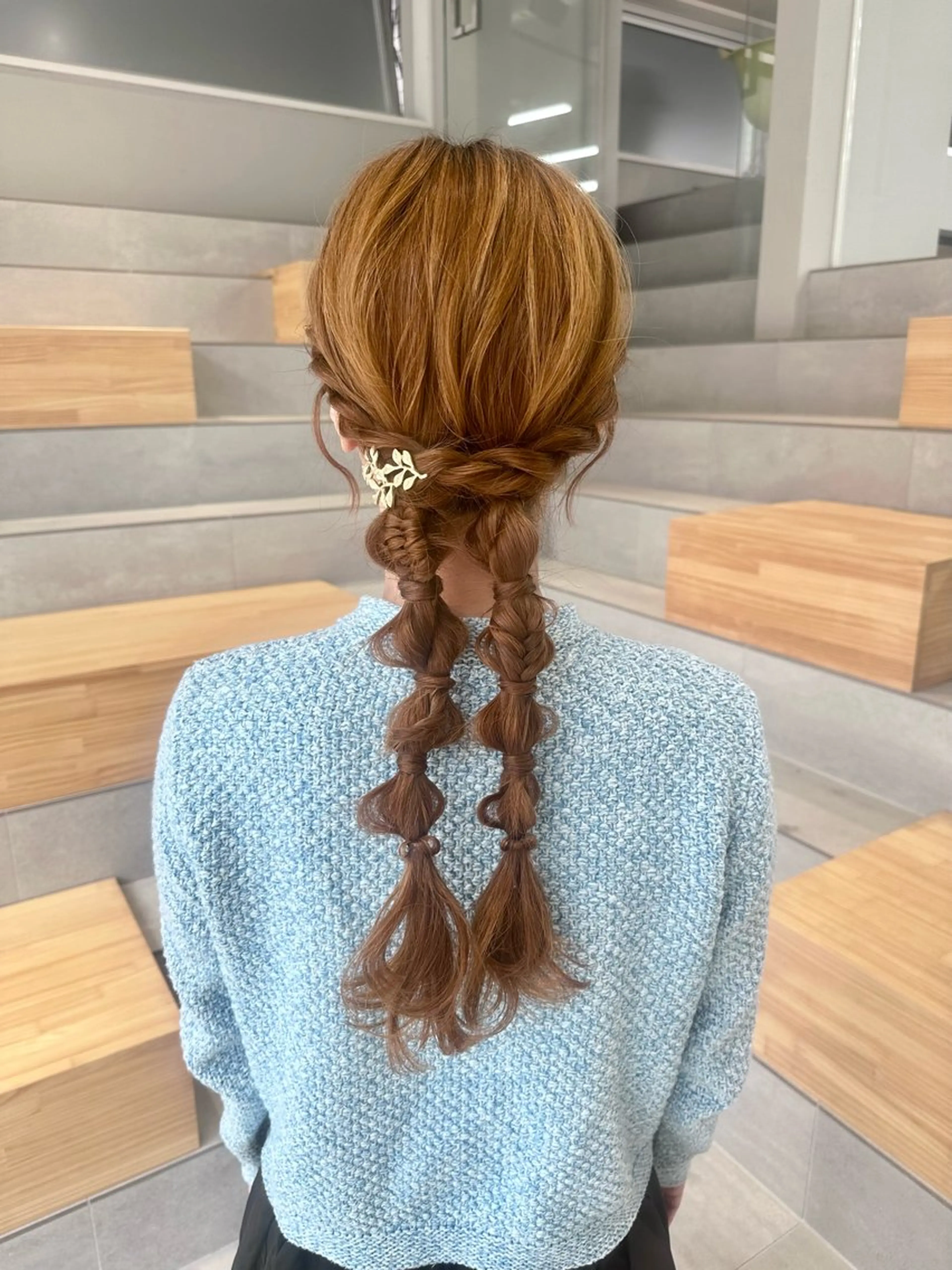 ロング ヘアアレンジ 染谷 遥花のヘアスタイル