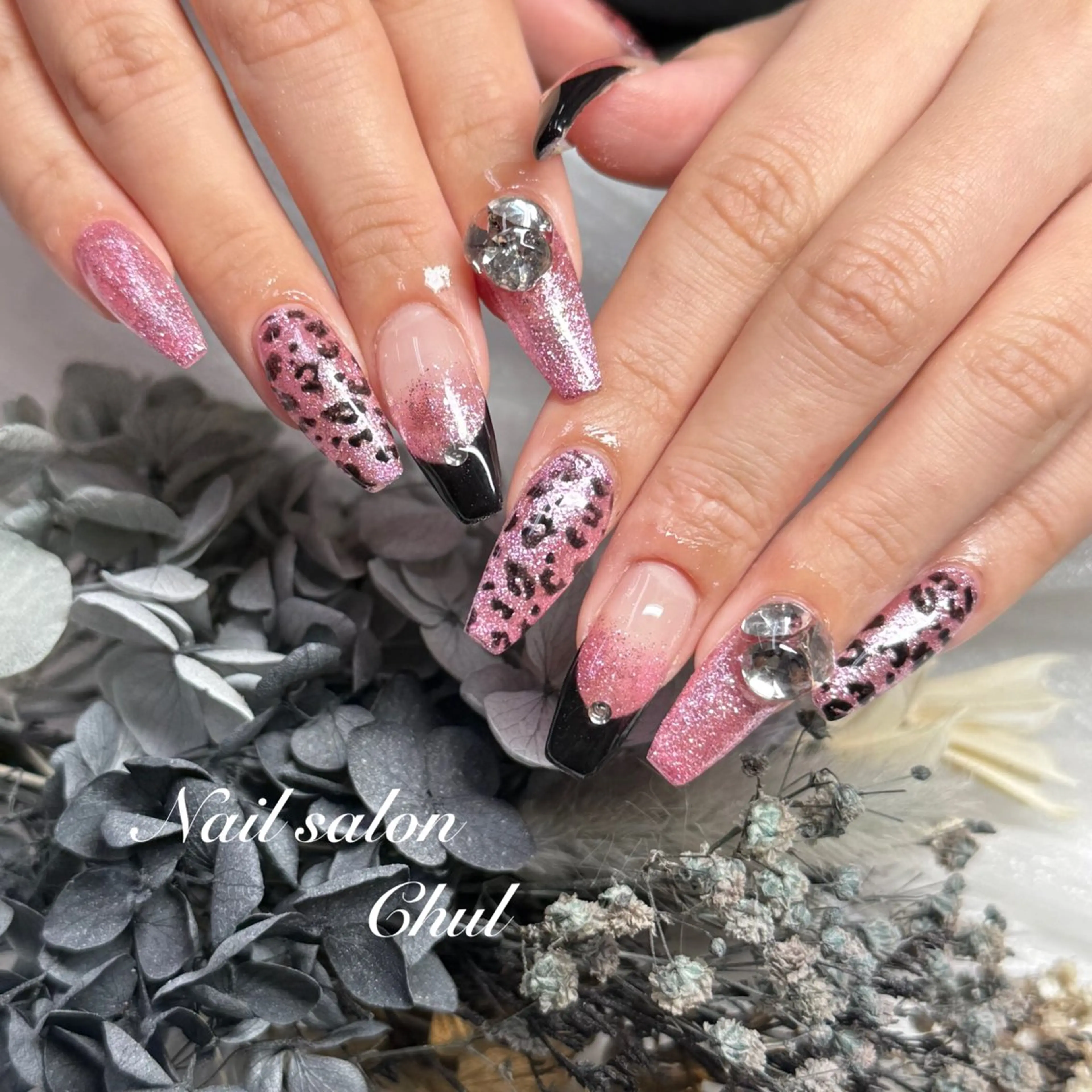 ネイル ロングネイル シンプルネイル ハンドネイル ネイルサロン チュルのネイルデザイン