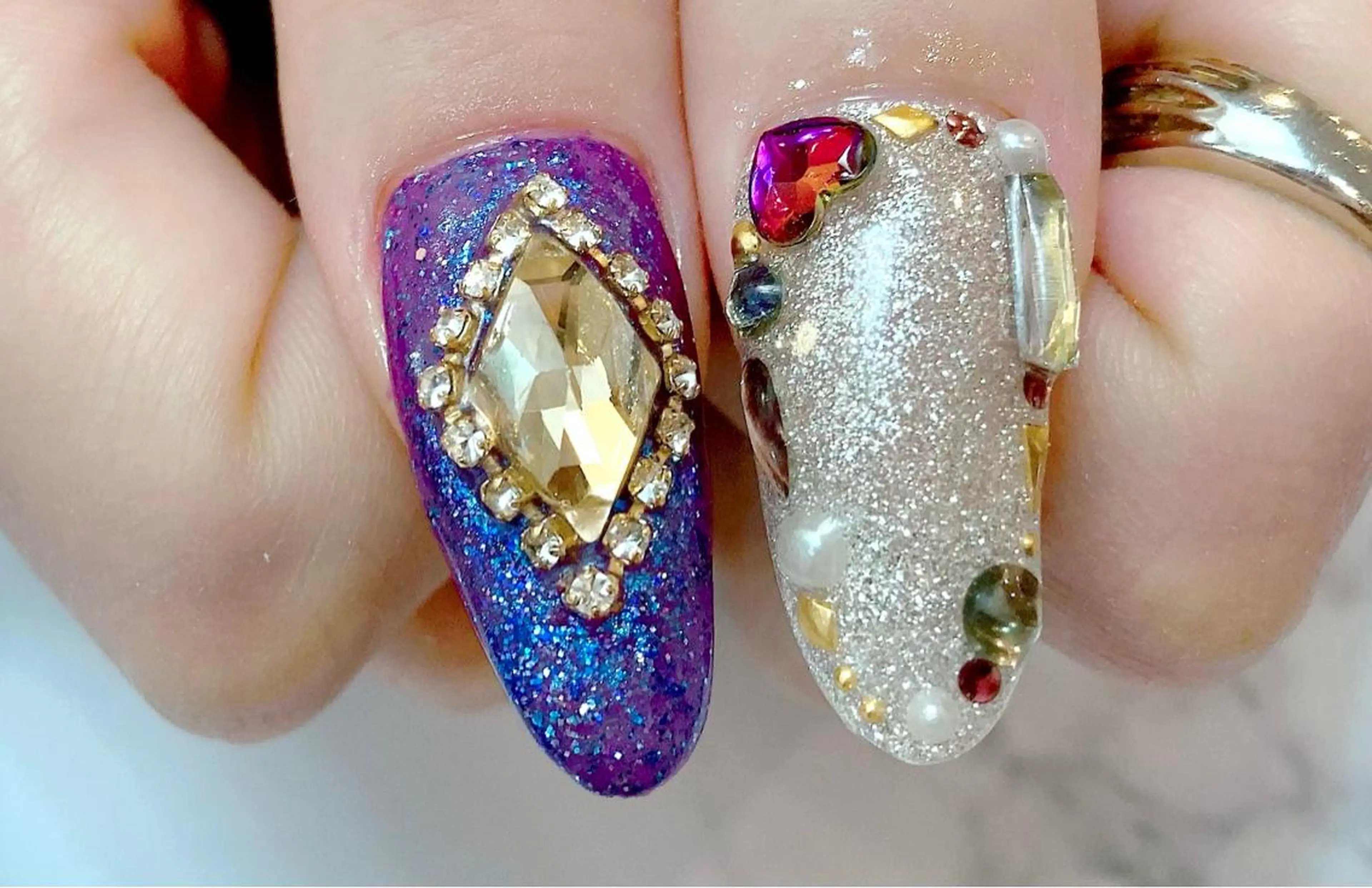 ネイル Spiky とうげ ふうかのネイルデザイン