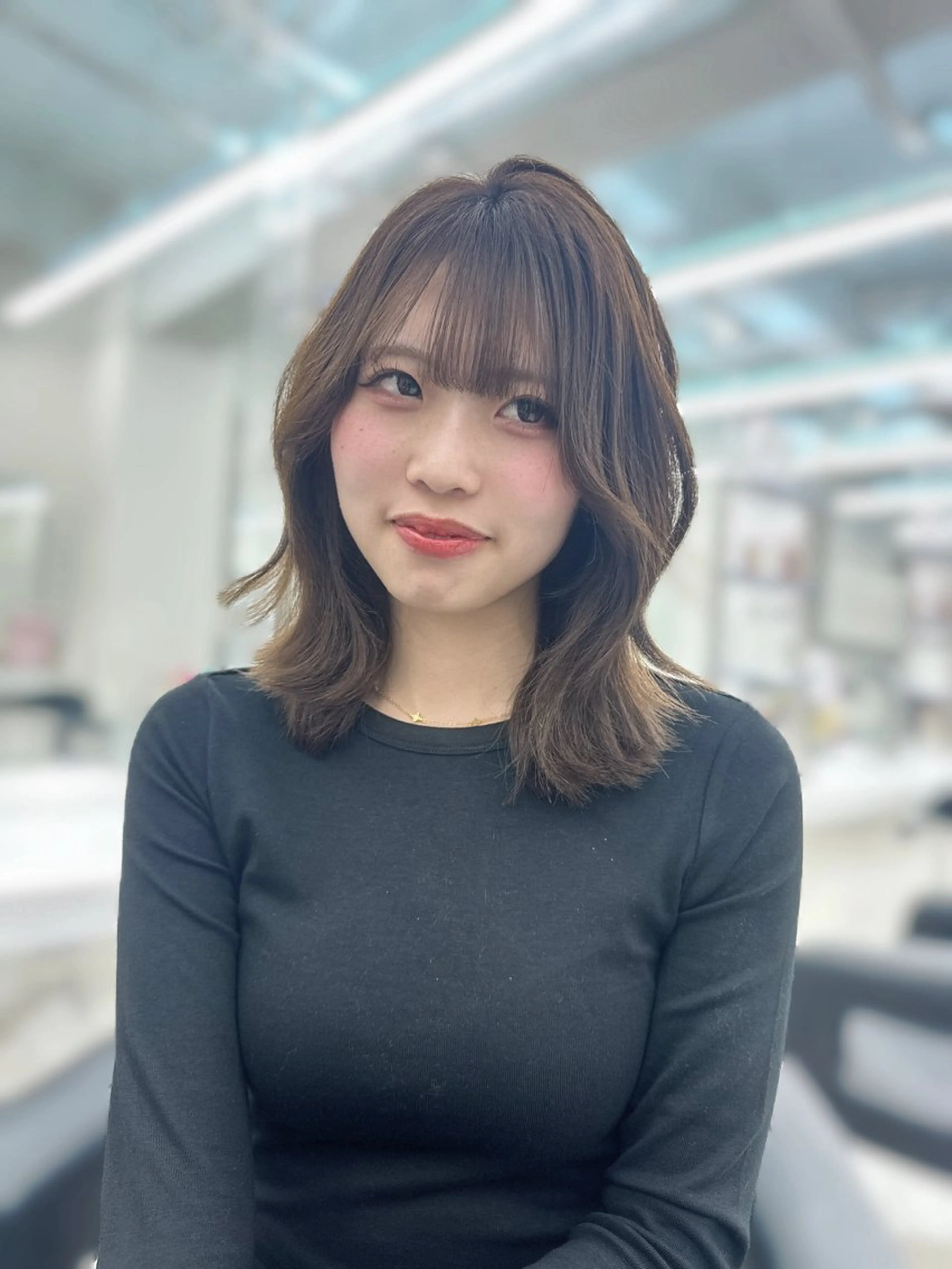 🫧暗くても重く見せない🫧透明感カラー×カットの写真