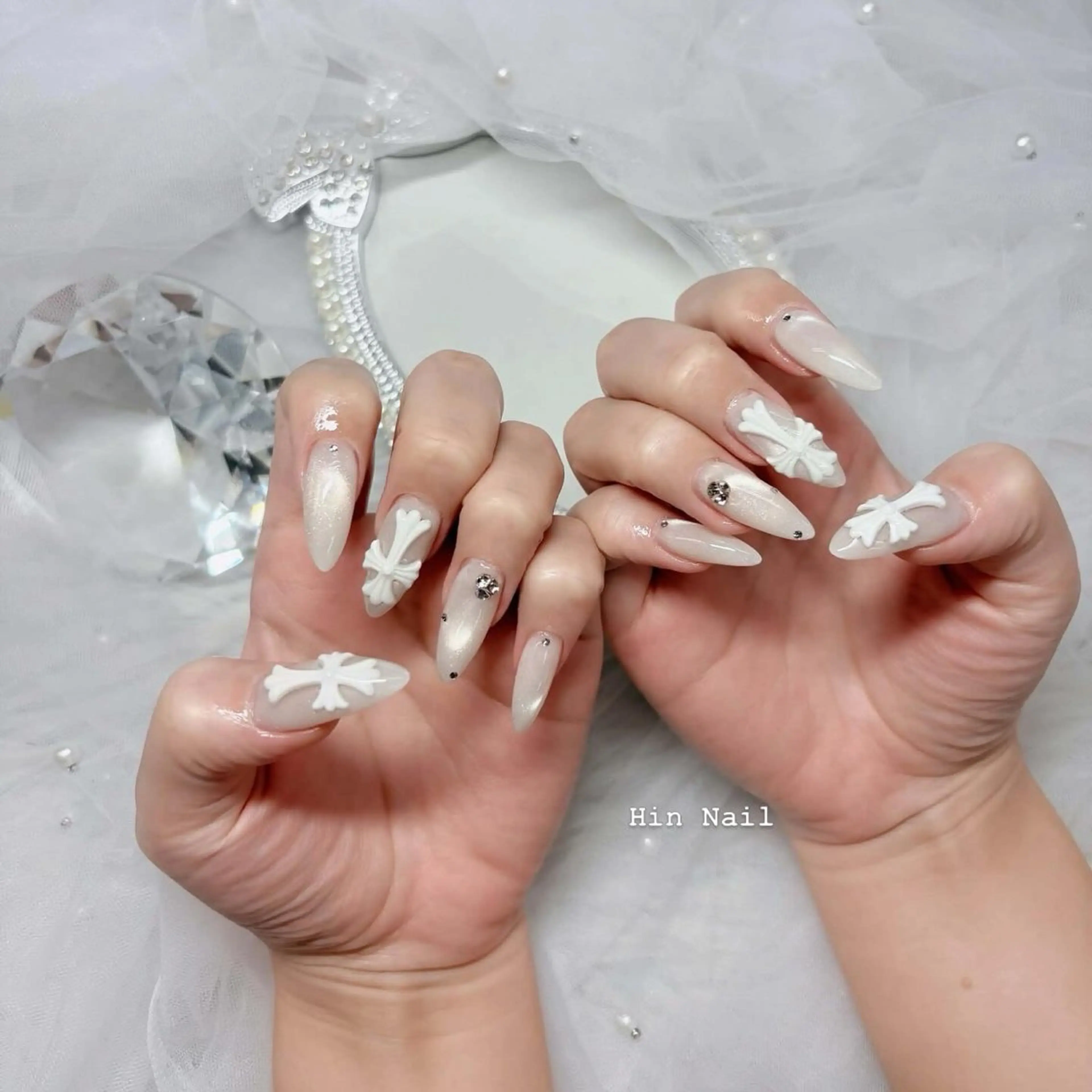 ネイル ハンドネイル HIN NAILのネイルデザイン