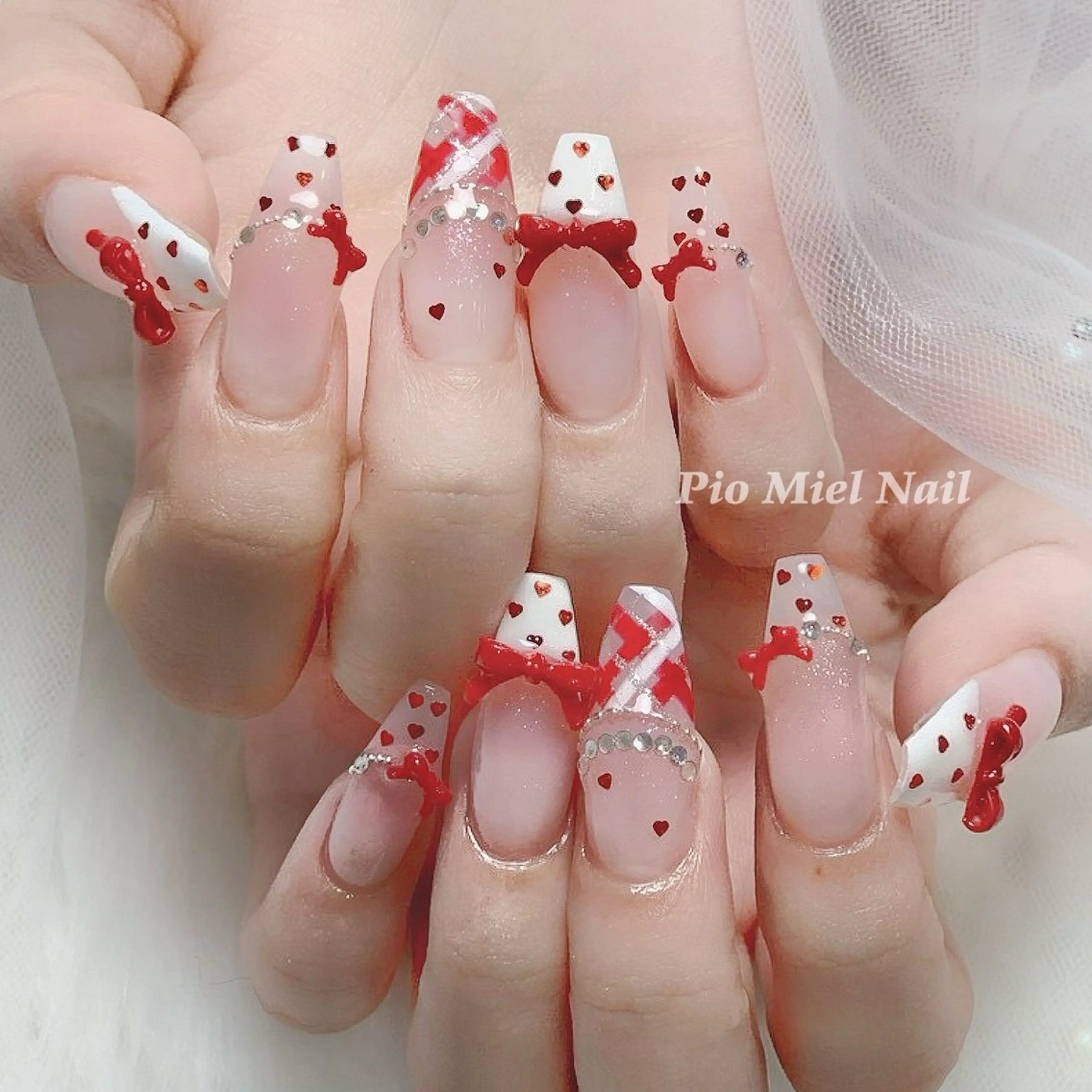 ネイル ハンドネイル HANA 長さだしのネイルデザイン