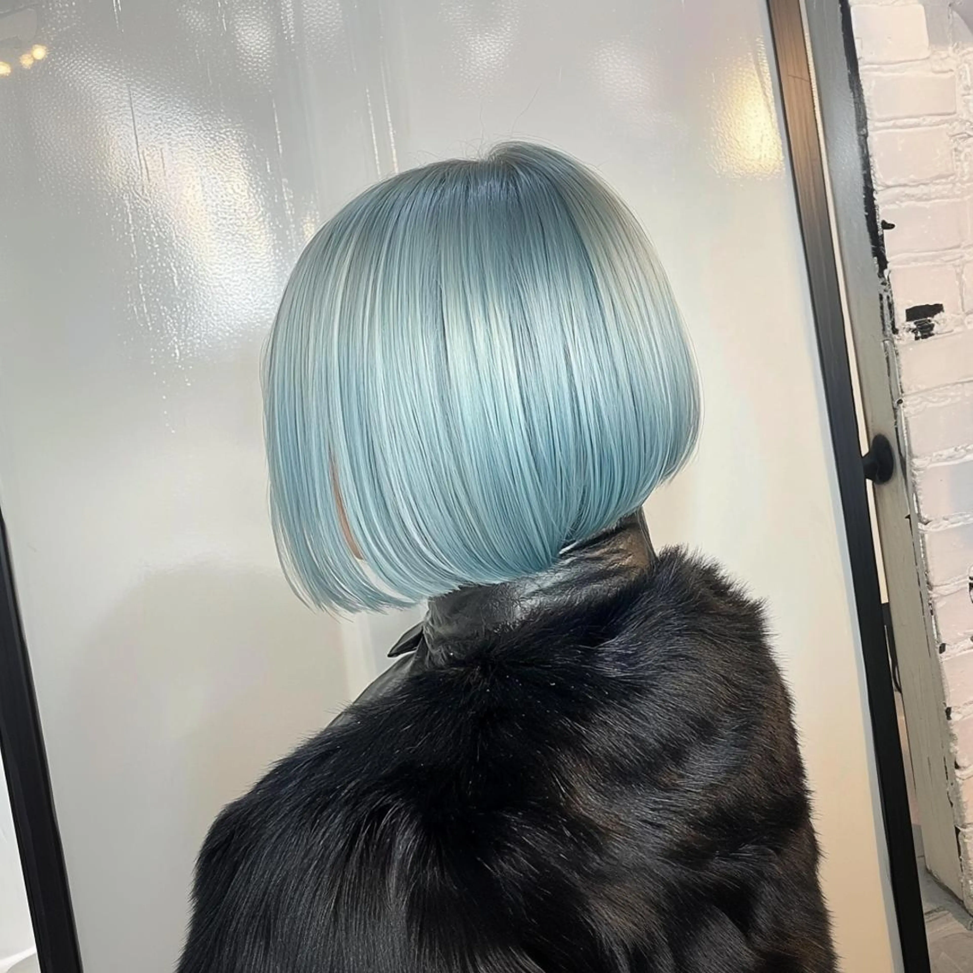 カラー corazon ブリーチのヘアスタイル