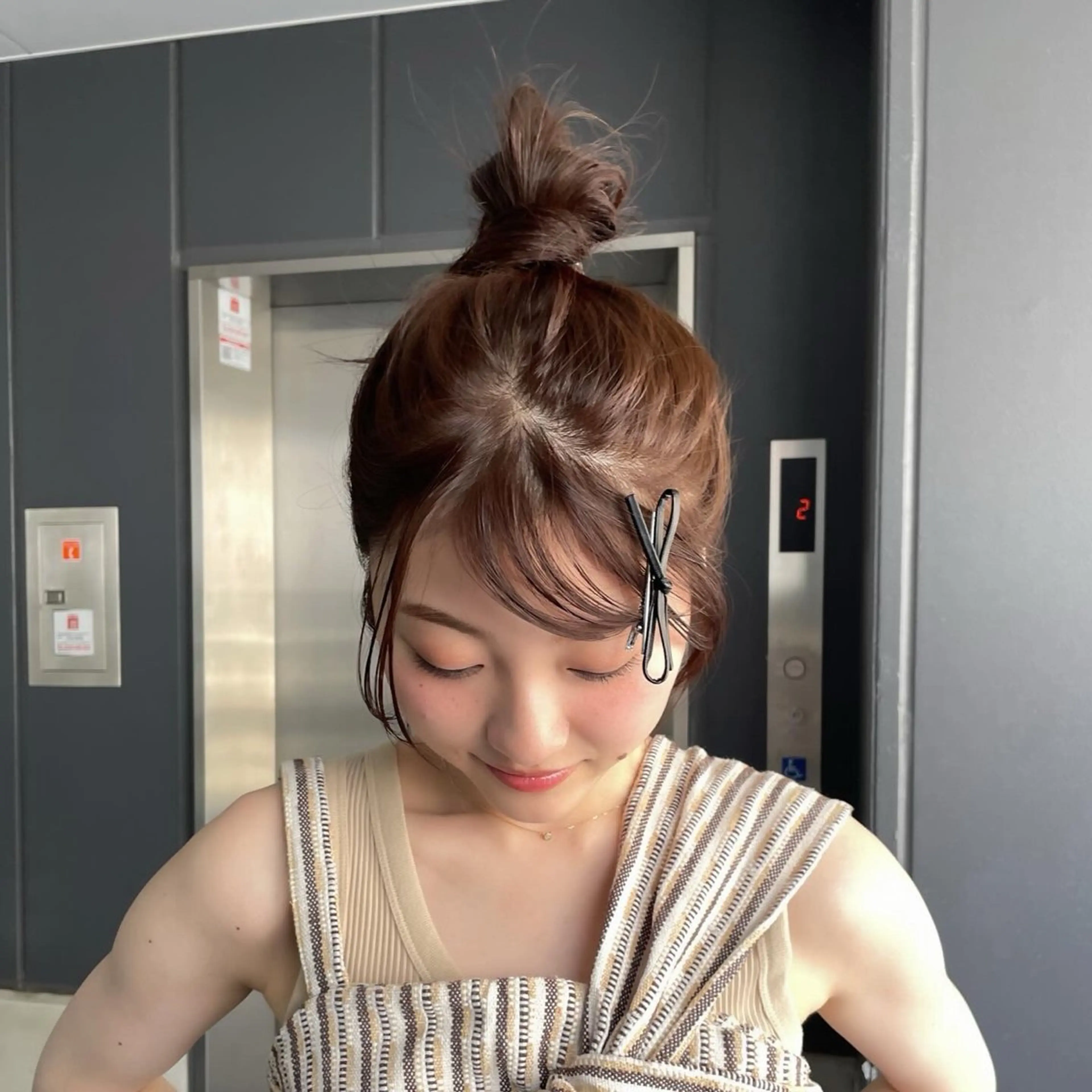 ミディアム 顔周りカット カット ヘアカラー ブリーチなし透明感 🪄aoi🤎のヘアスタイル