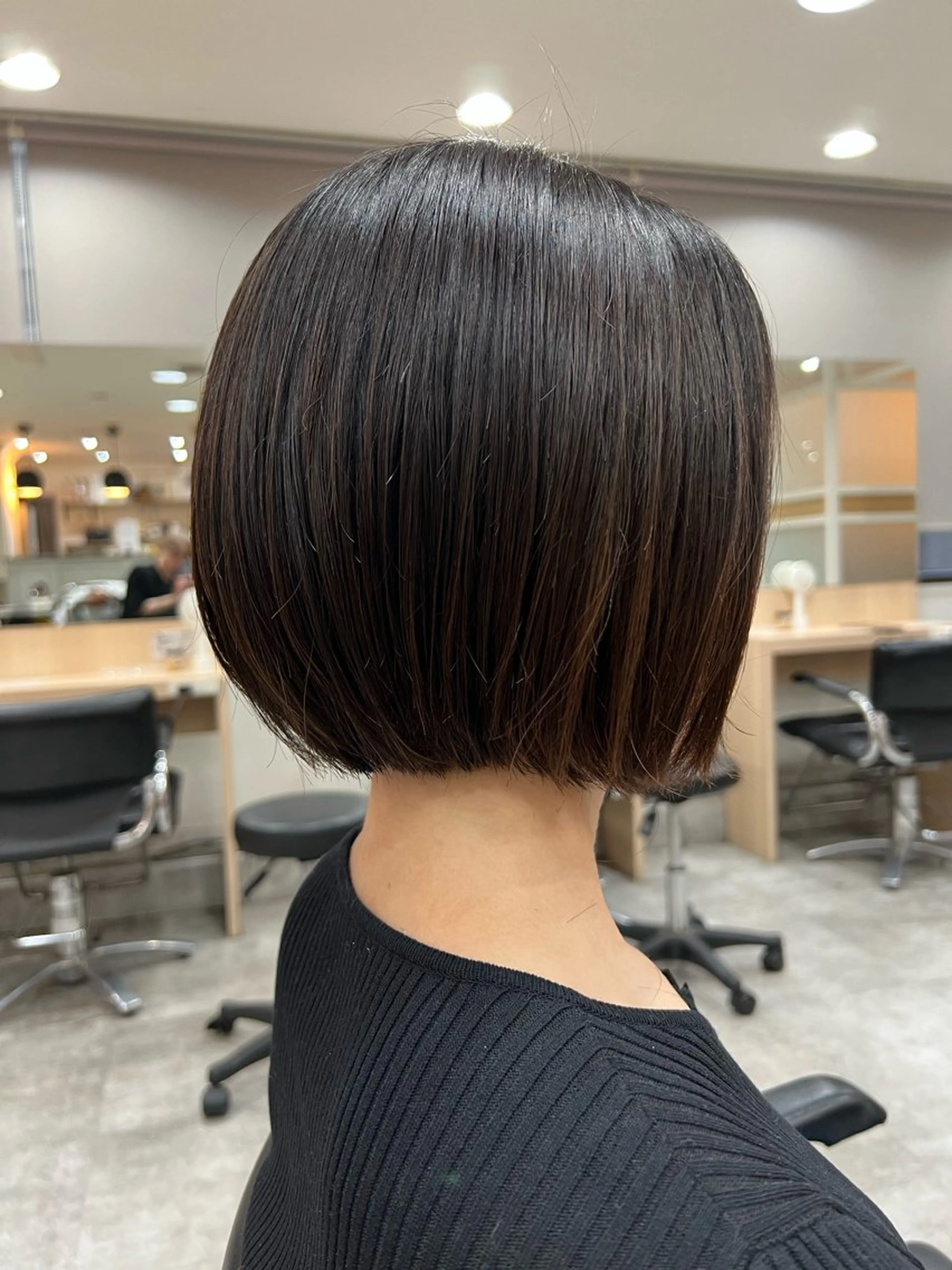 ショート ショートボブ ボブ ショートヘア カット トリートメント 髪質改善/ ツヤ髪カラー/高井のヘアスタイル