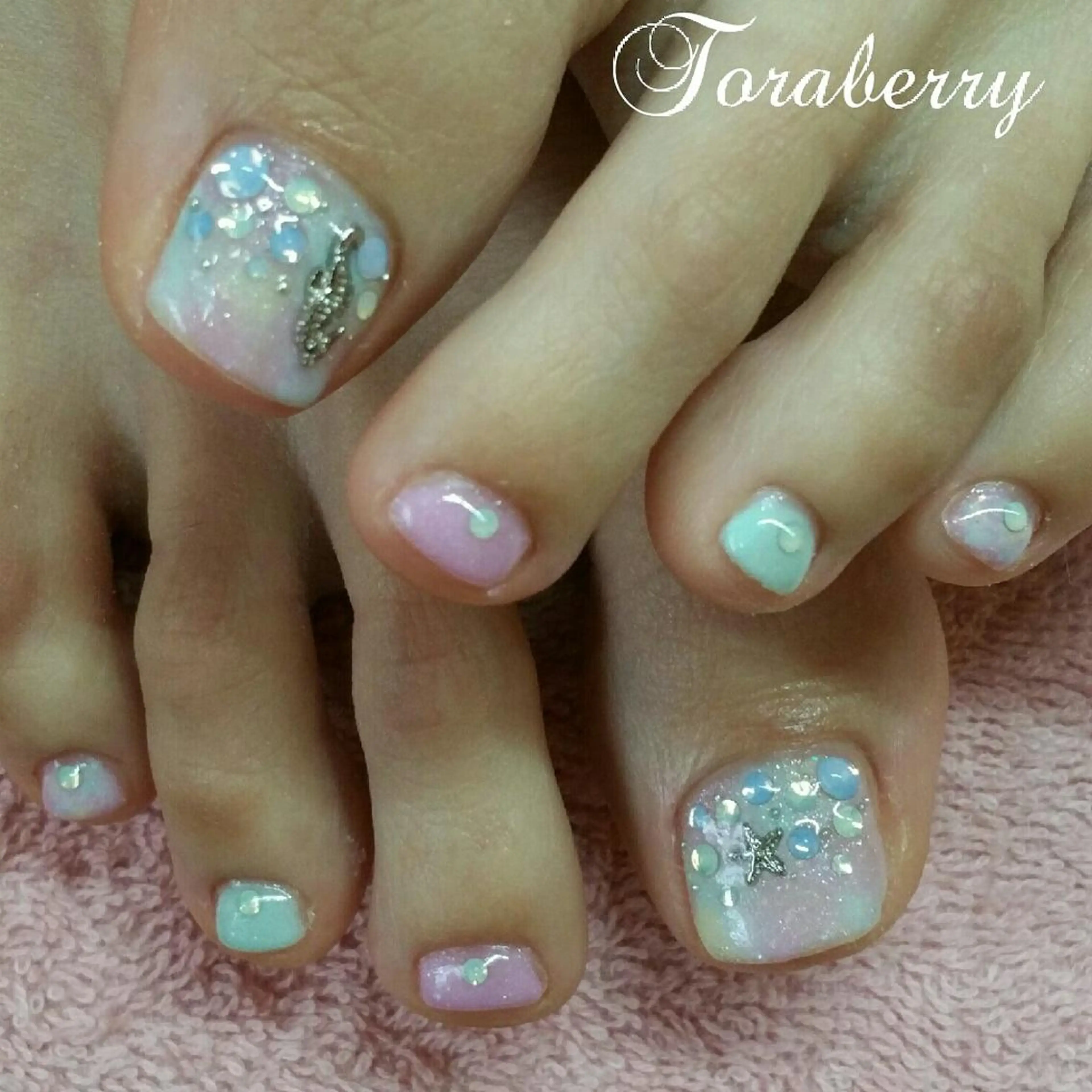 ネイル ネイリスト なつみのネイルデザイン