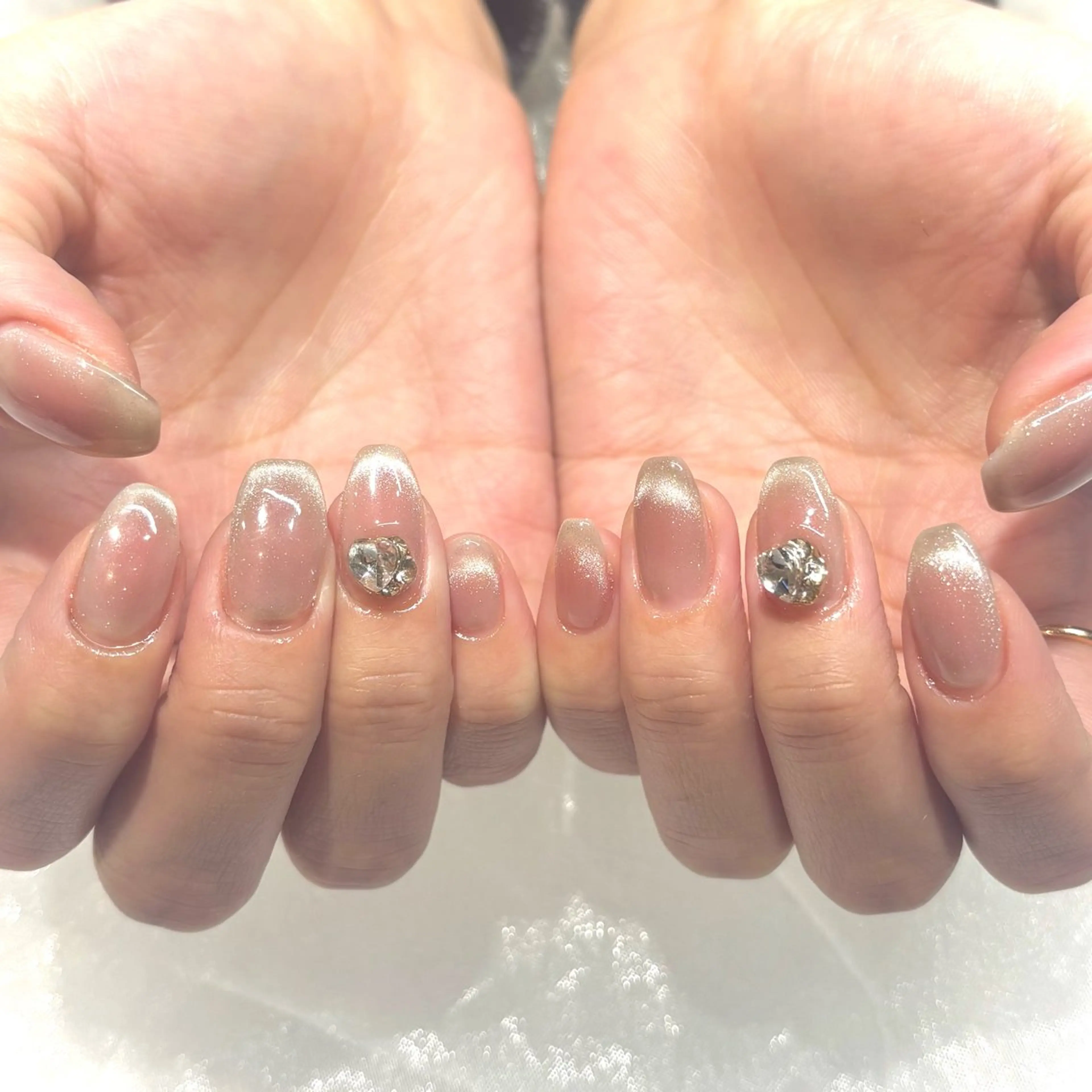 ネイル ハンドネイル 橋元 珠梨のネイルデザイン