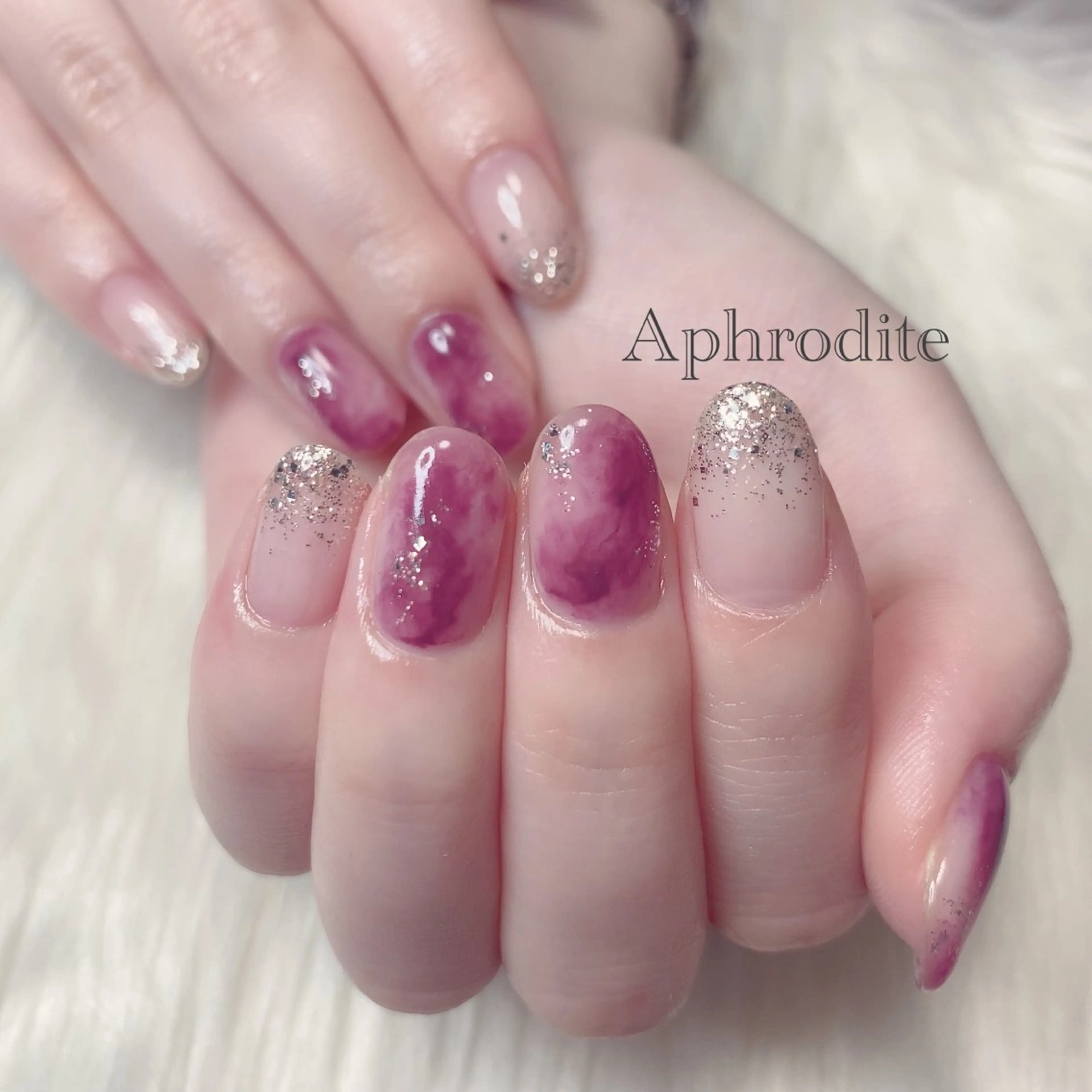 ネイル Aphrodite パラジェル認定サロンのネイルデザイン