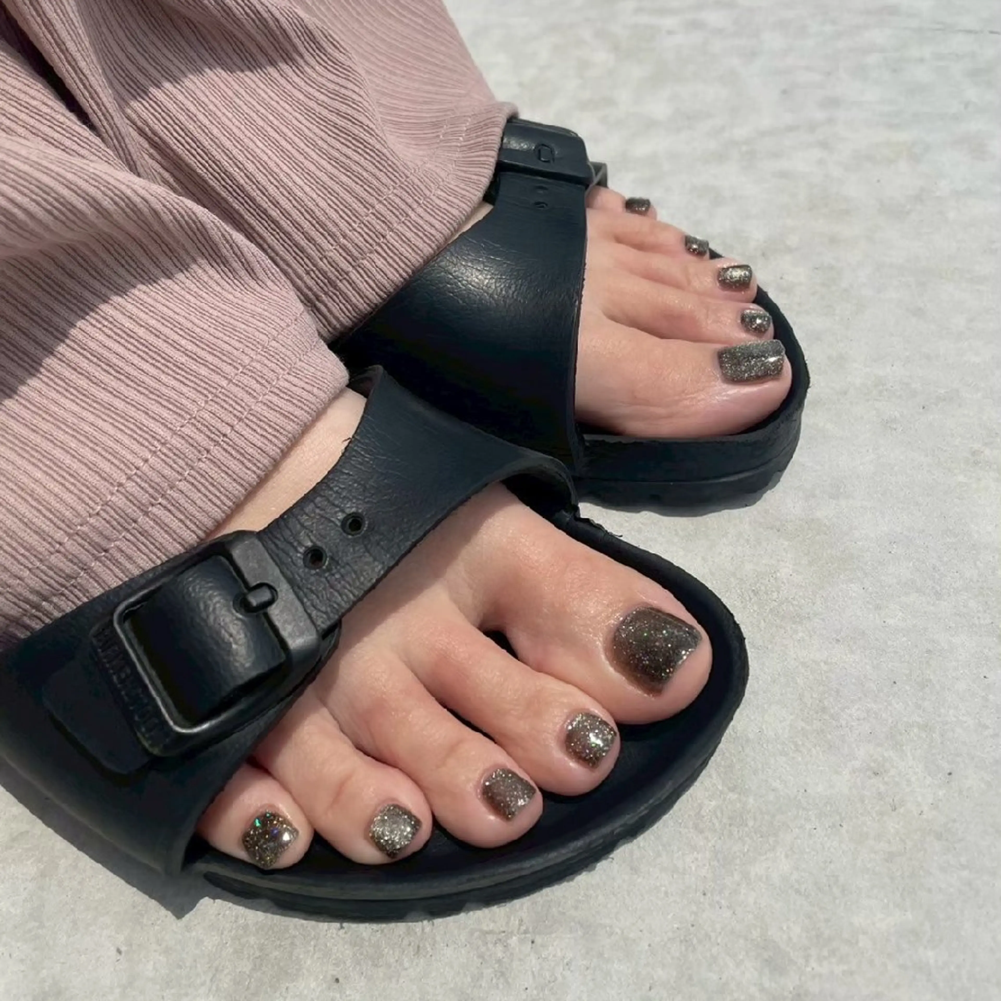 ネイル フットネイル colors ayakoのネイルデザイン