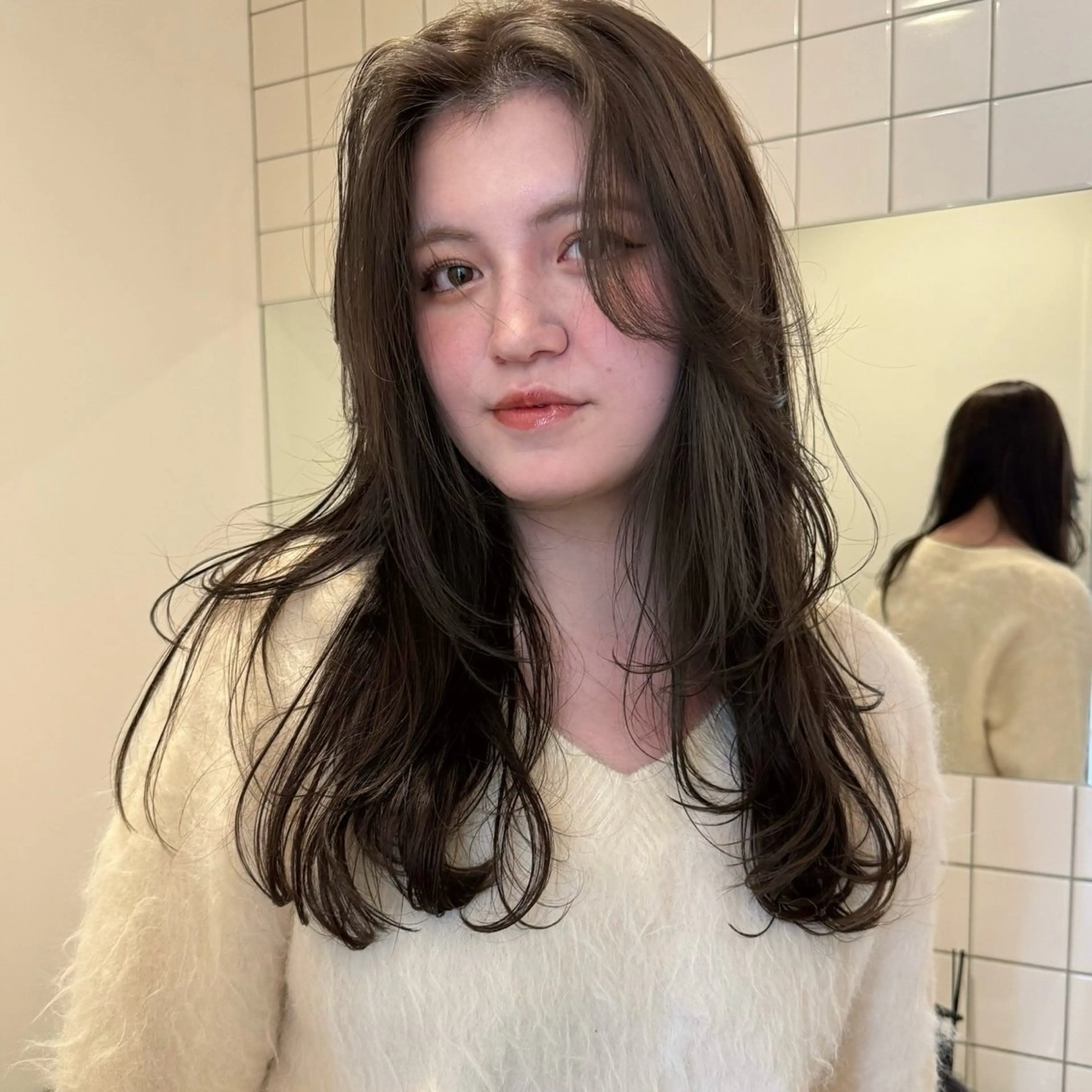 セミロング アッシュ アッシュブラウン ヘアカラー 舟橋耀/ブリーチカラ ー/レイヤーカットのヘアスタイル