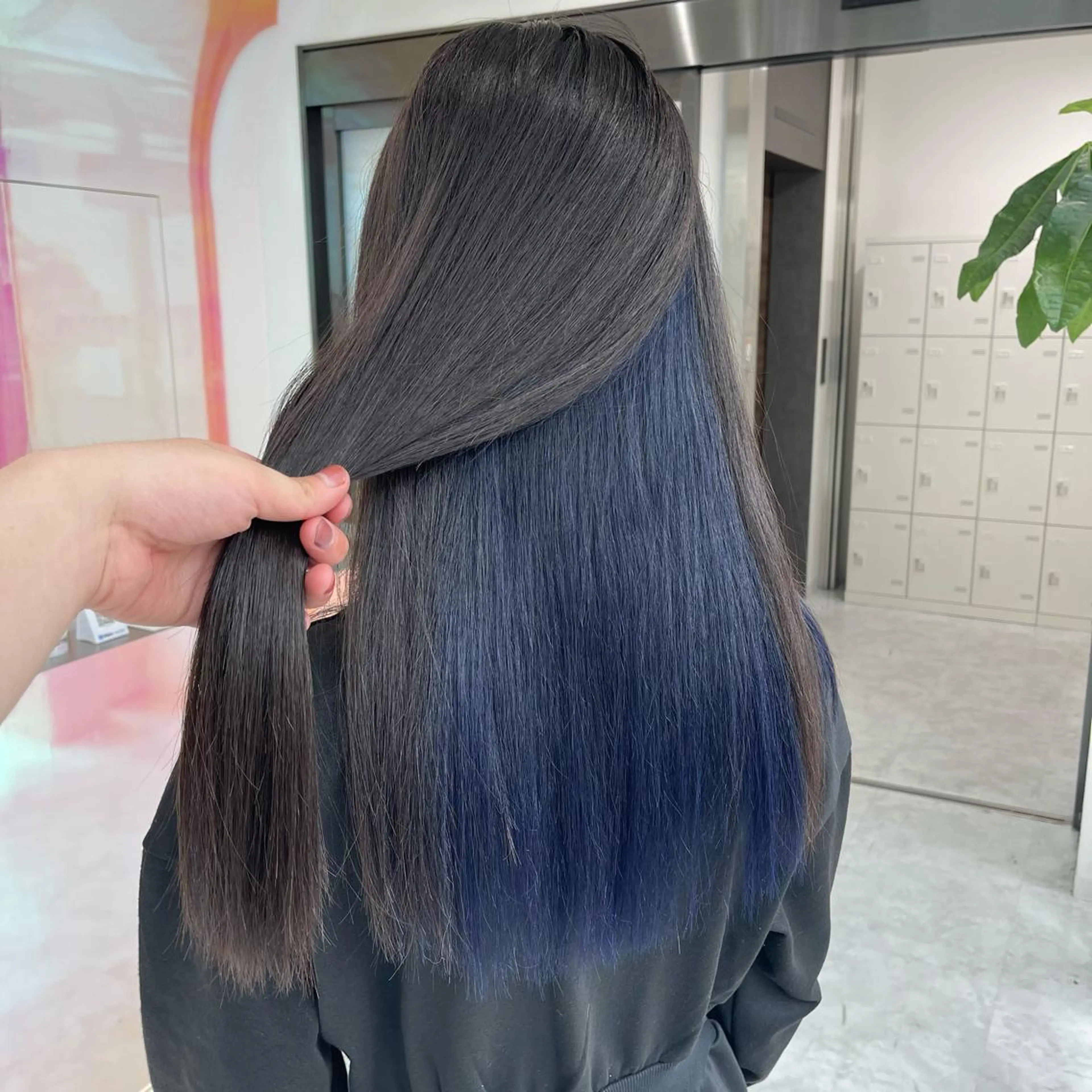 ロング カラー レイヤー×透明感カラ ーHAYATOのヘアスタイル