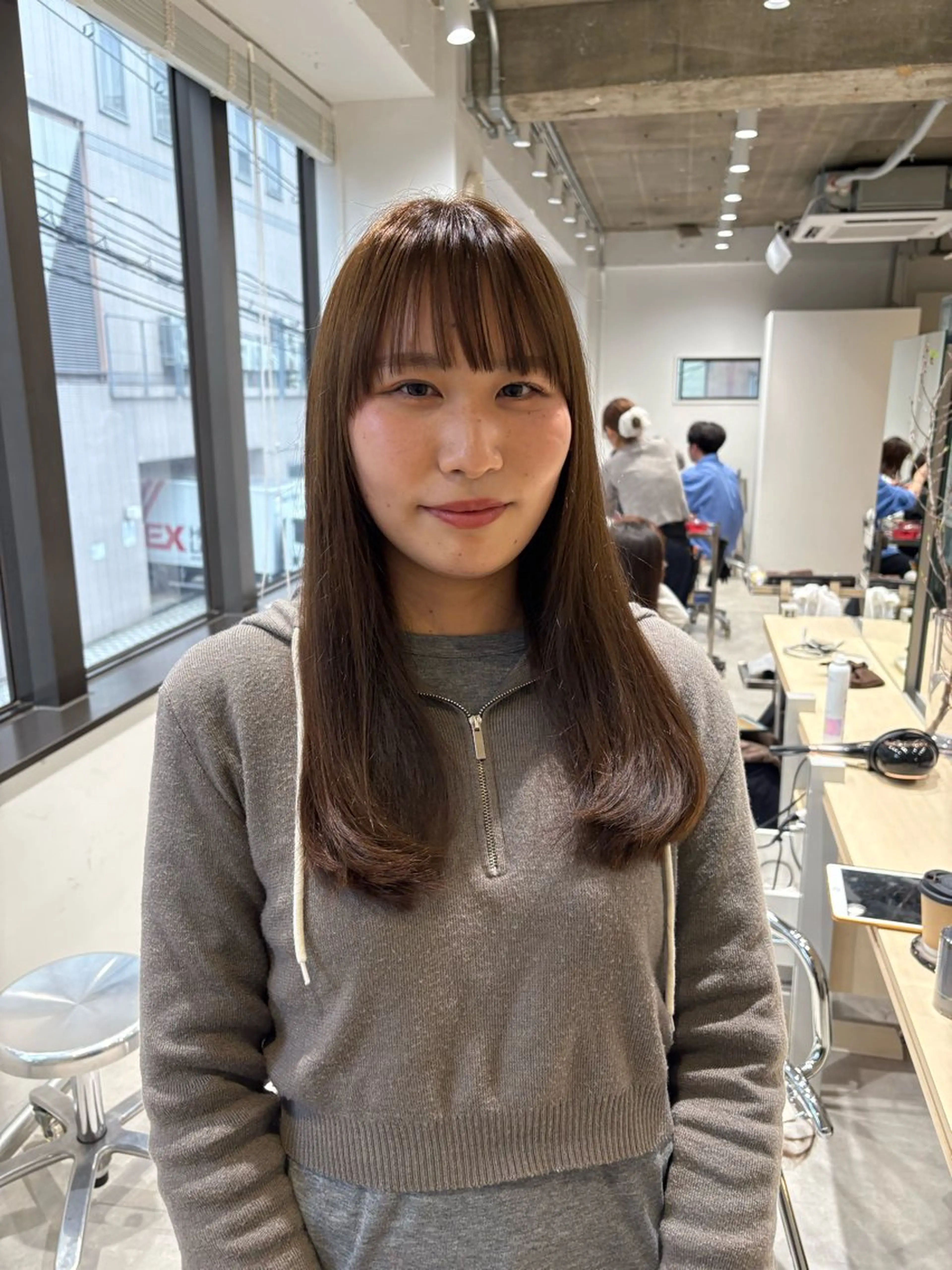 ロング カット ヘアカラー トリートメント レイヤーカット ✨️奥田良太✨️のヘアスタイル