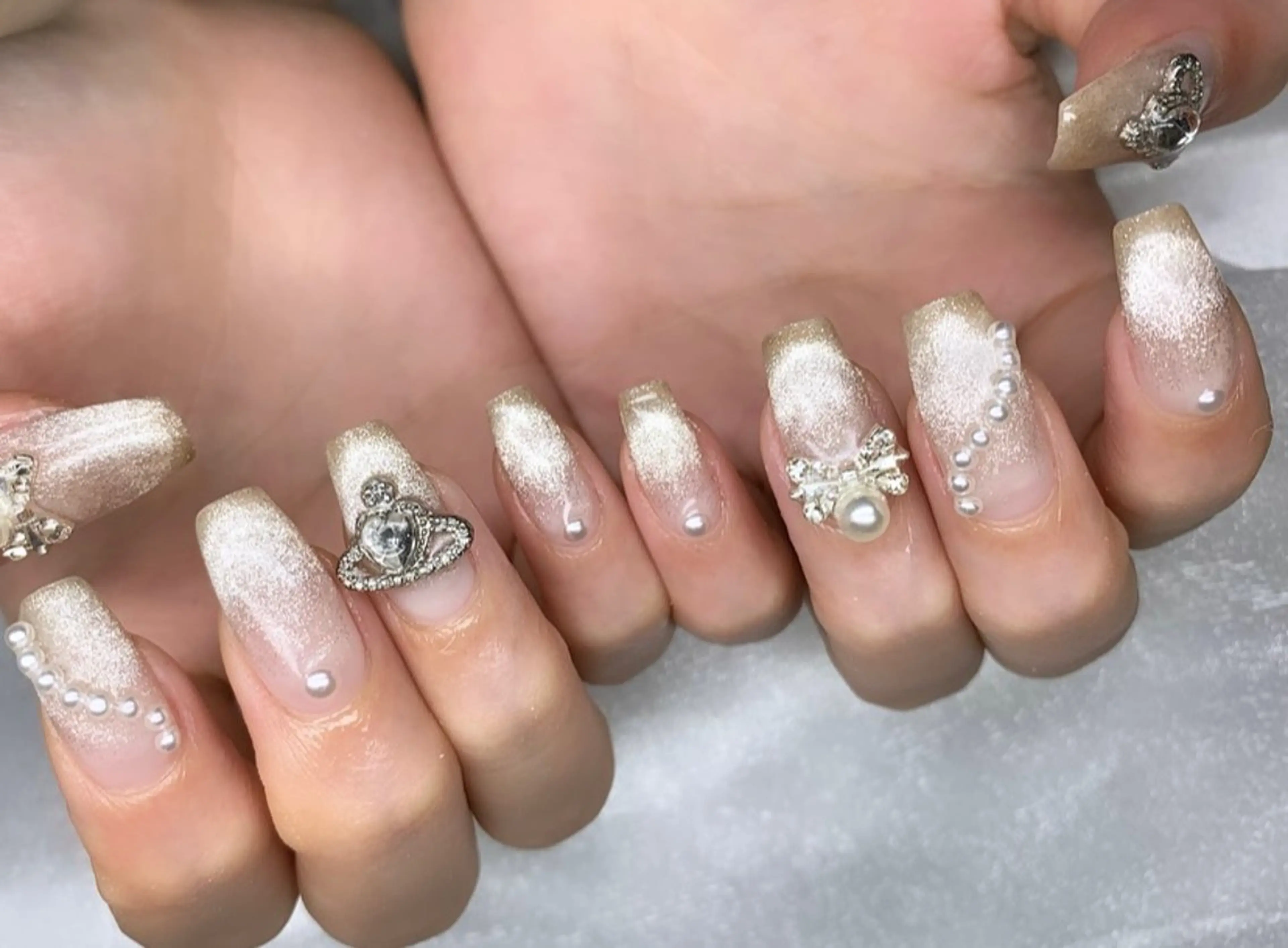 ネイル Roi〈ロワ〉 Yume🎀のネイルデザイン