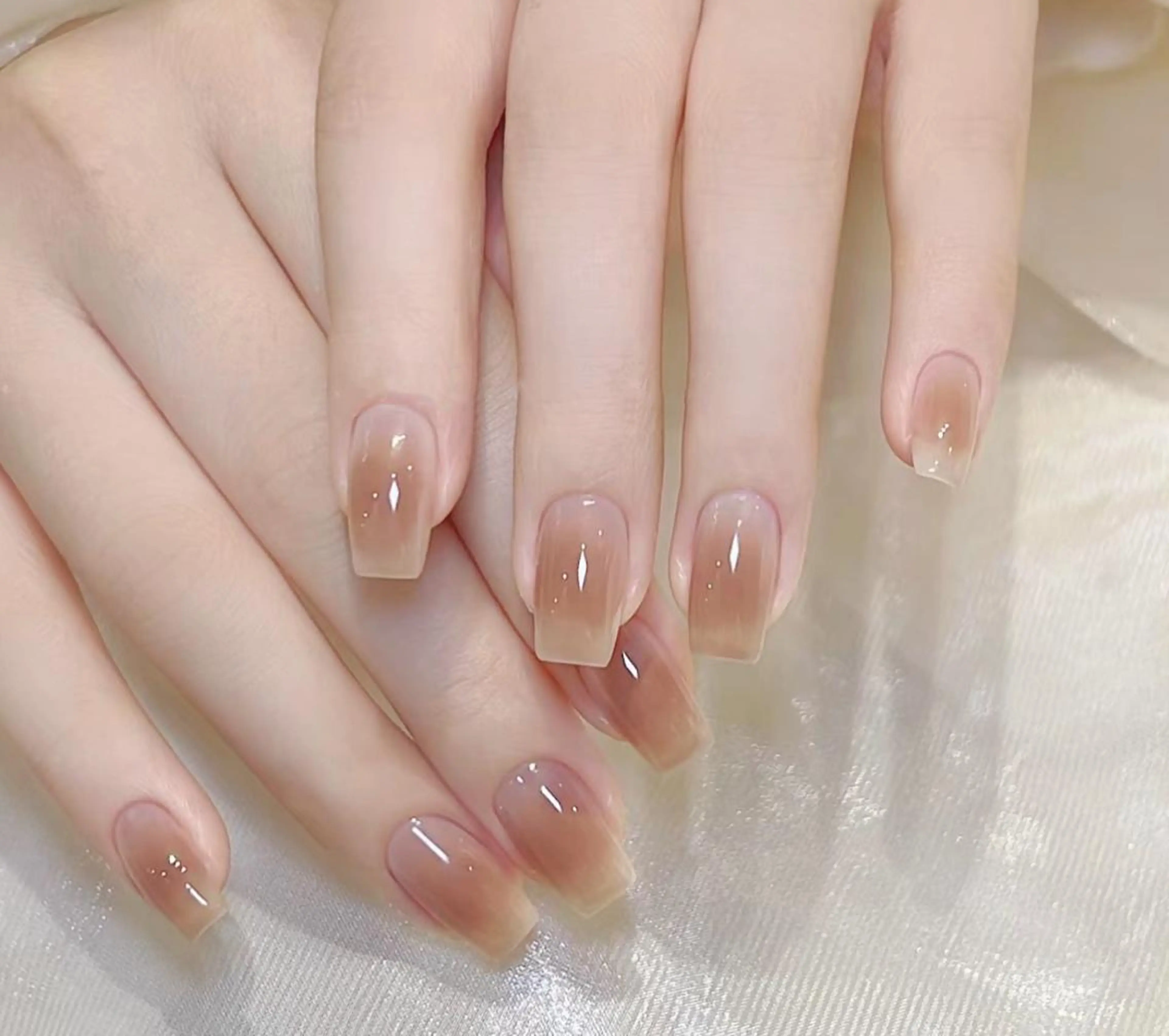 ネイル ハンドネイル RAFFINE haru🦋🩵のネイルデザイン