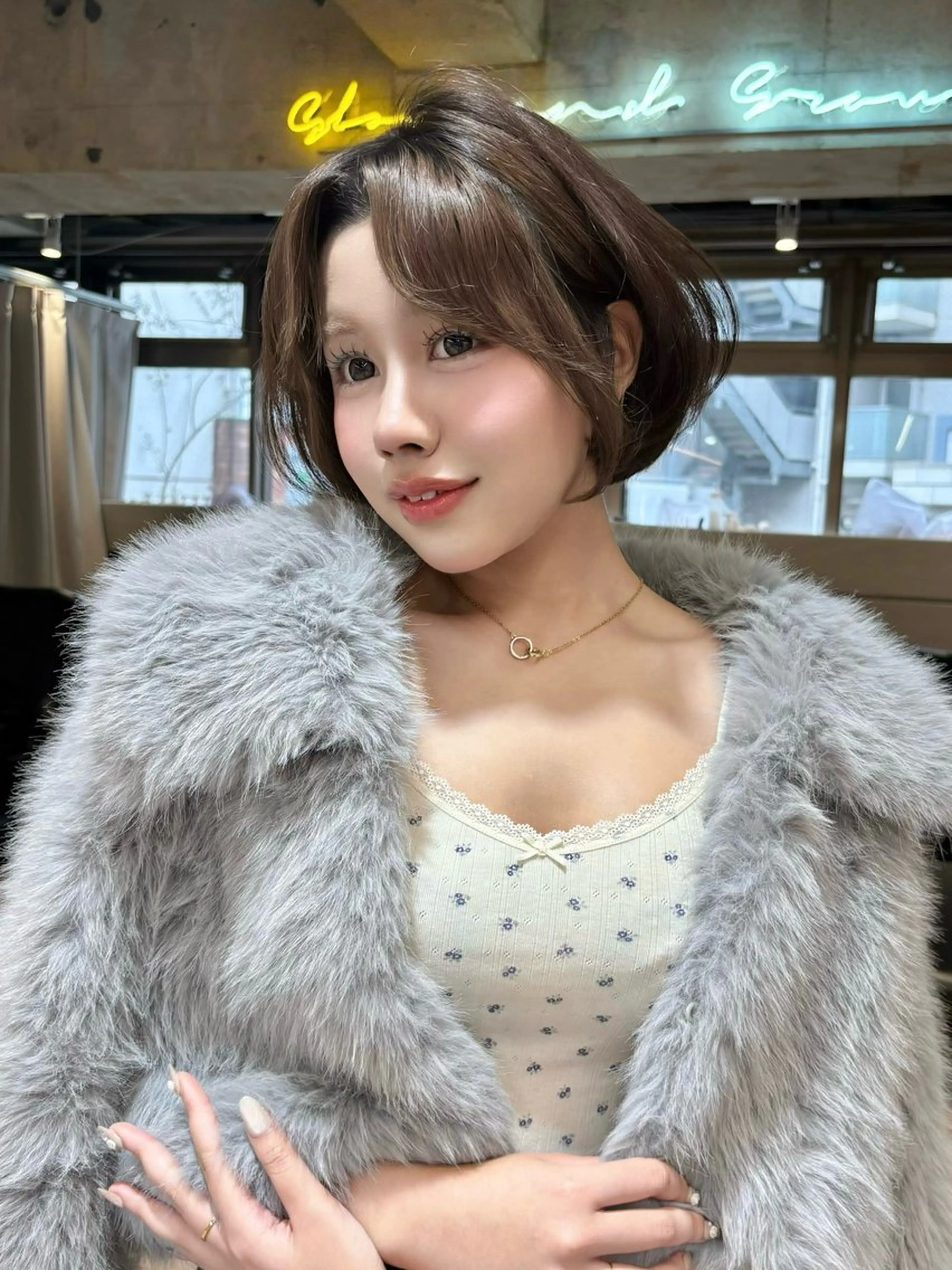 ミディアム カラー 大宮  トレンドヘア 🤍kotomiのヘアスタイル