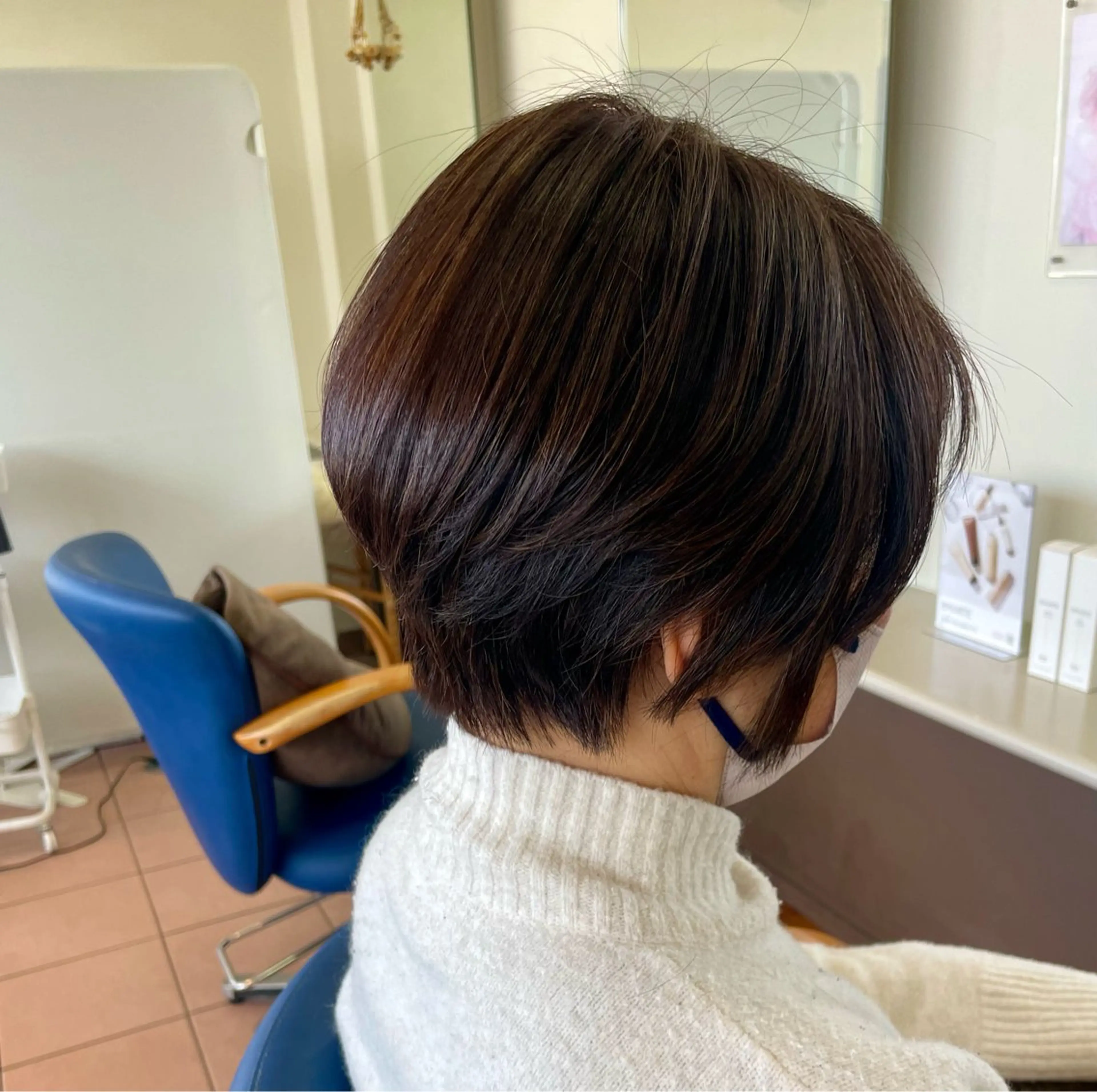 ショート ショートヘア attrice杉山 綾乃のヘアスタイル