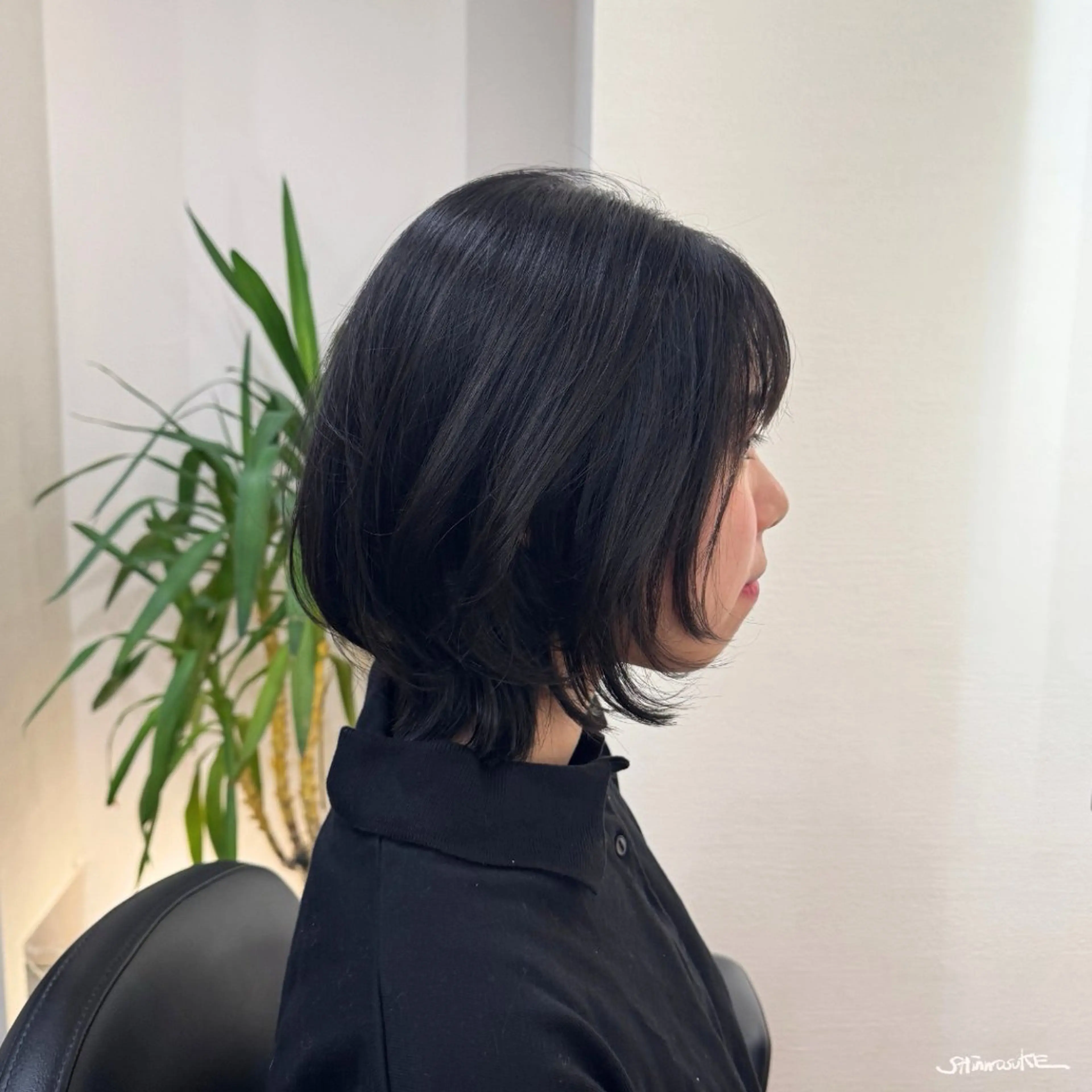 ミディアム レイヤーカット 外ハネヘア カット トリートメント しんのすけ /モデルさん募集中のヘアスタイル