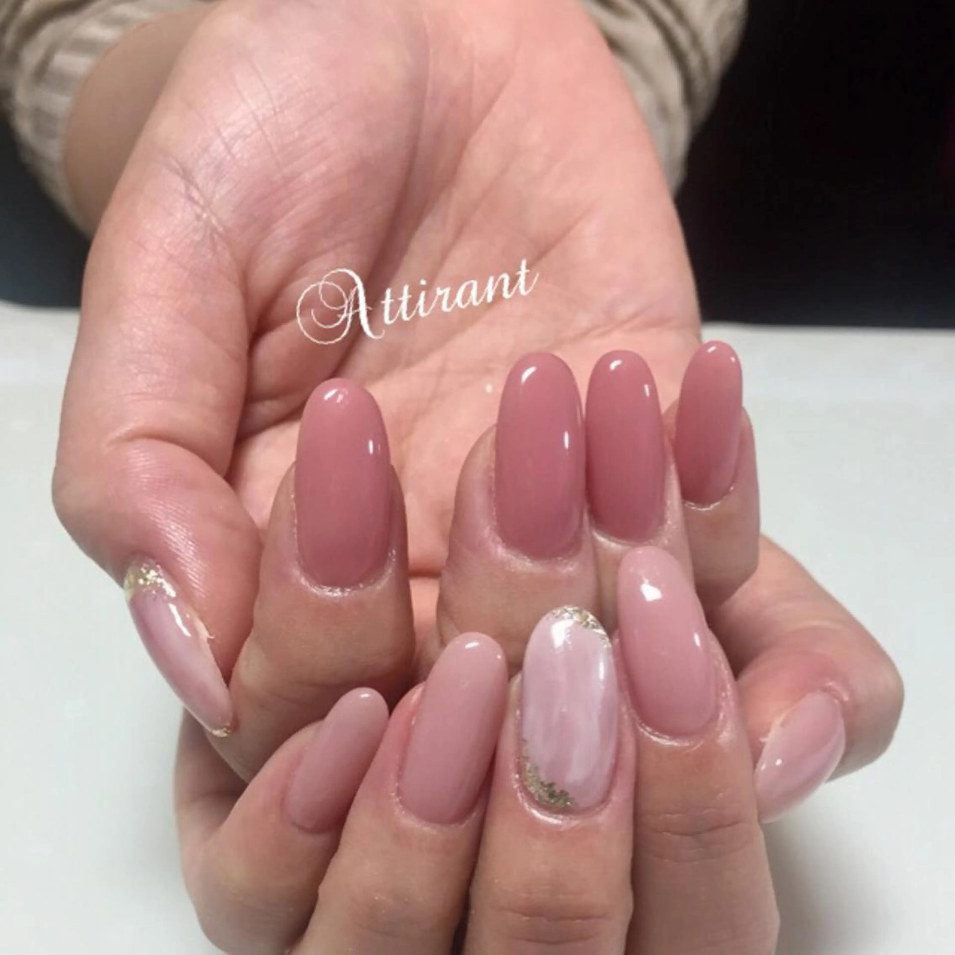 ネイル ハンドネイル ネイルサロン アティロン所属・ネイルサロン アティロンのネイルデザイン