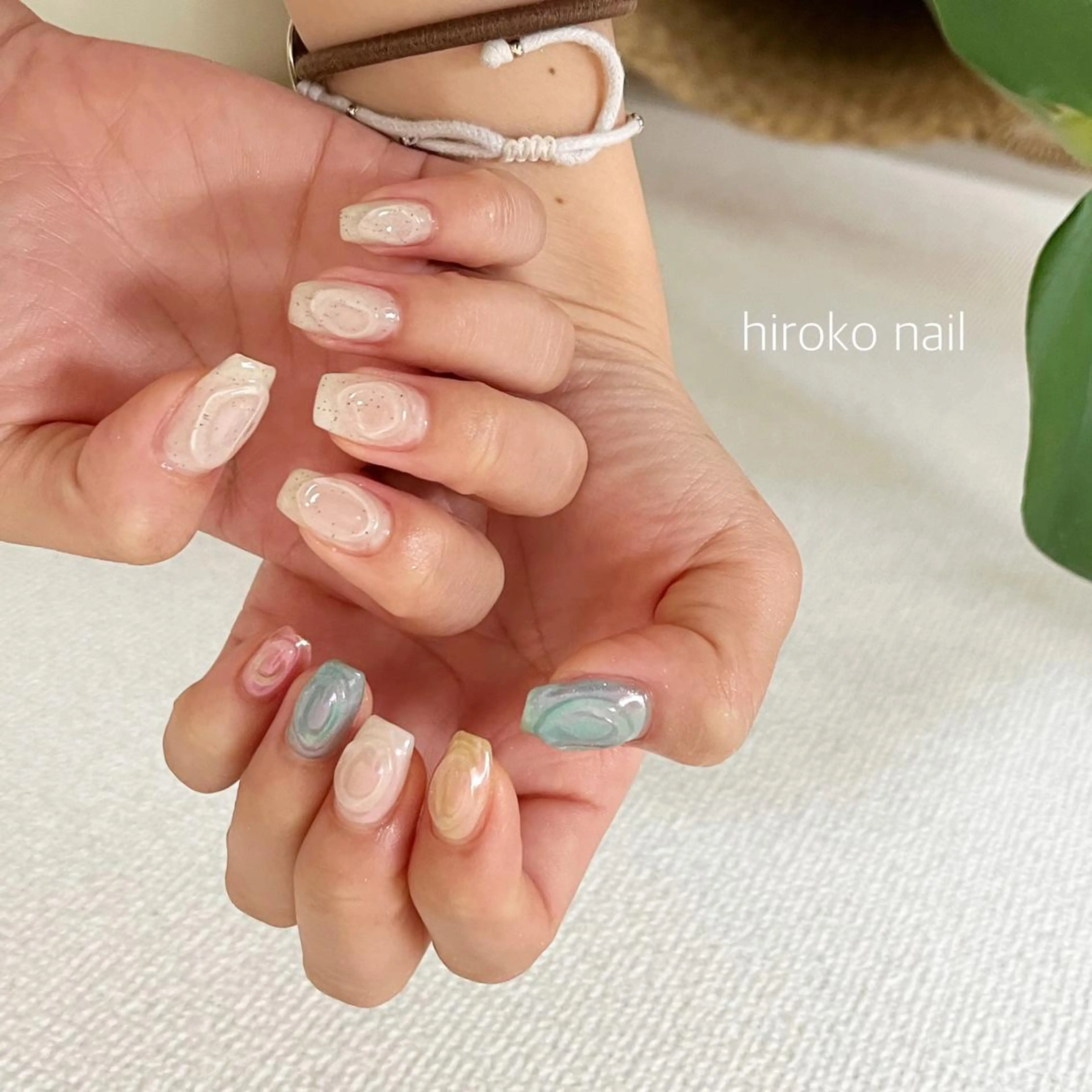 ミディアム ネイル hiroko nailのネイルデザイン