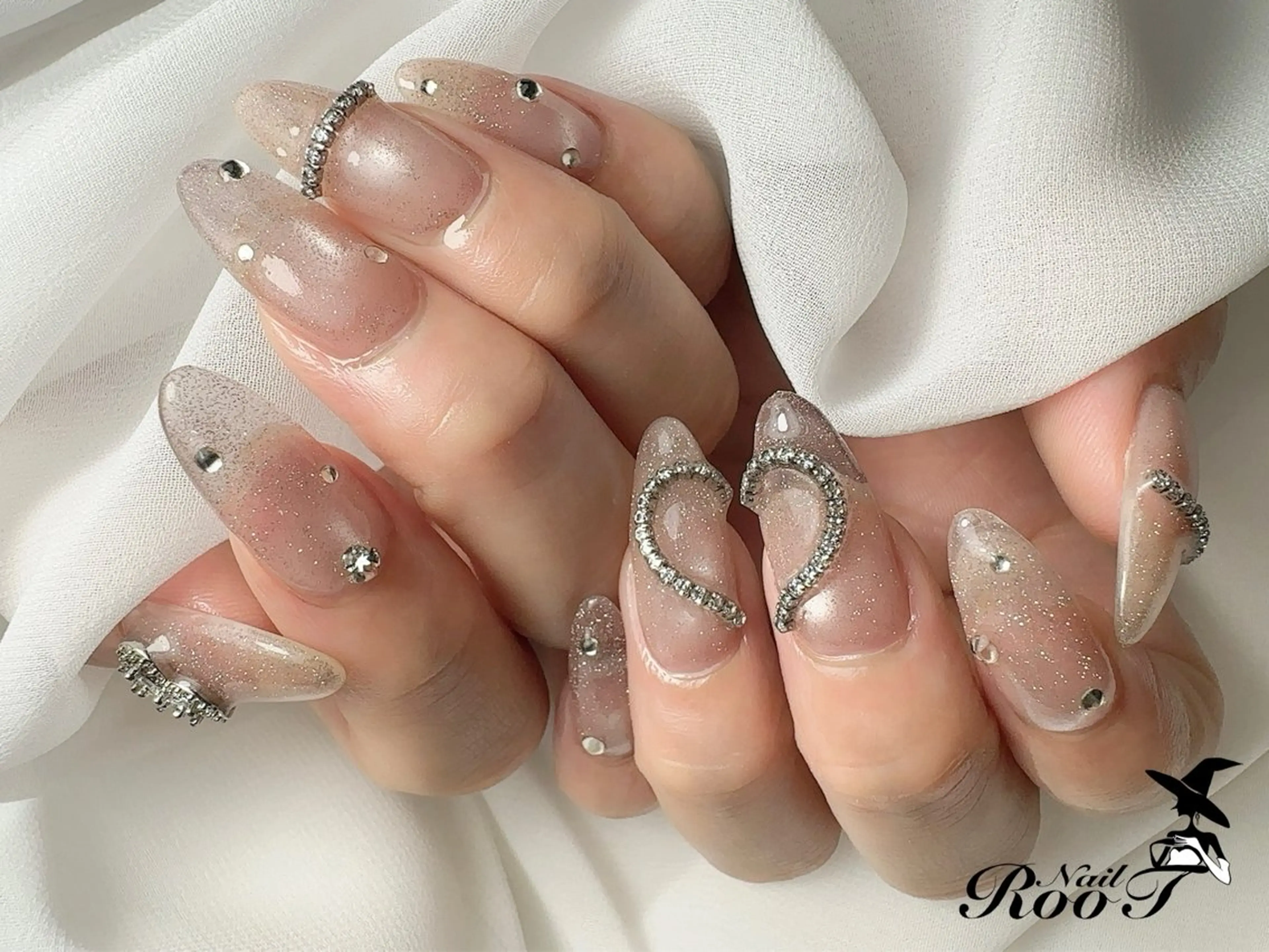 ネイル フラッシュネイル フラッシュマグ ハンドネイル RooT Nailのネイルデザイン