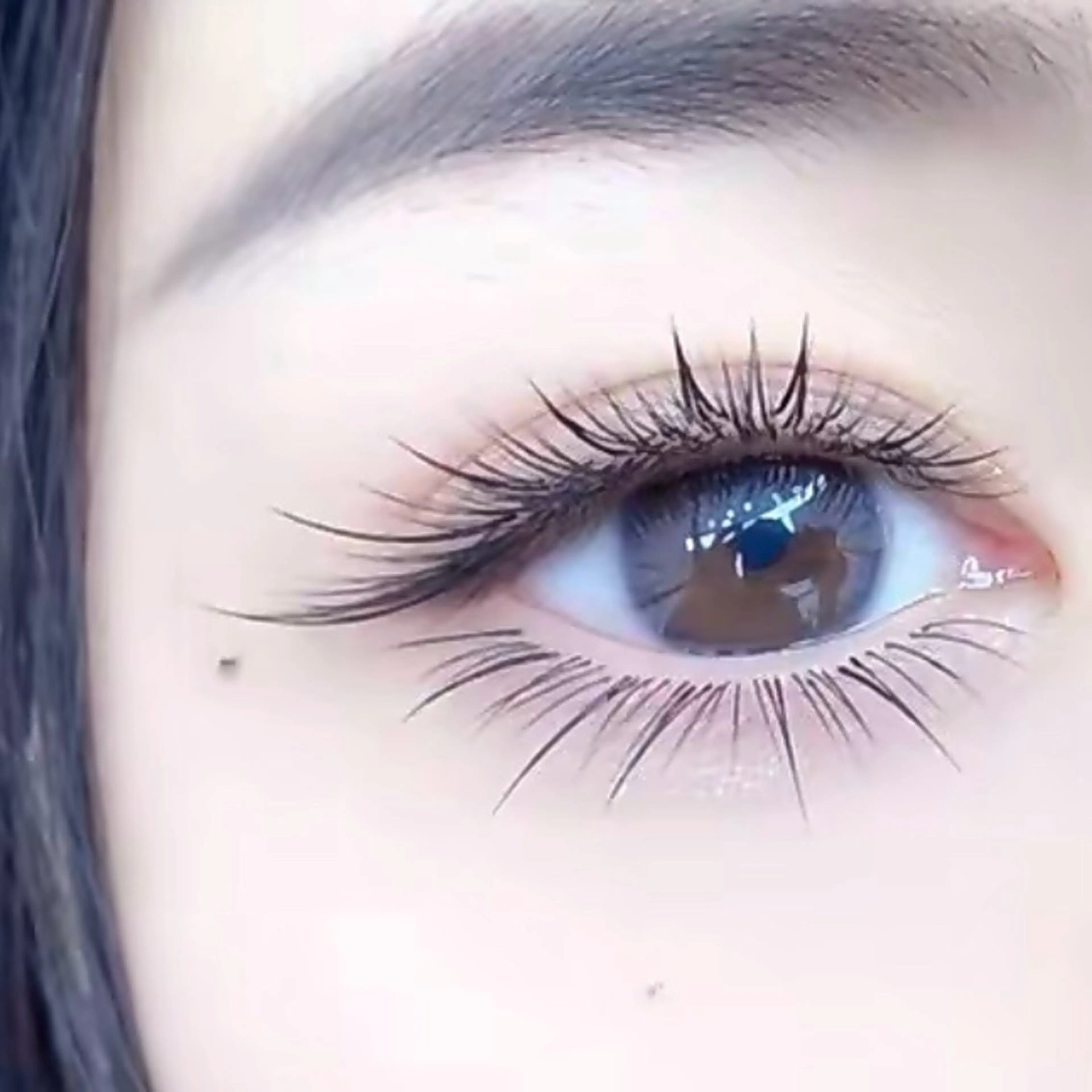 マツエク・マツパ 束感まつ毛 カラーマツエク フラットラッシュ パリジェンヌラッシュリフト まつげパーマ ミユ 横浜のマツエク・マツパデザイン