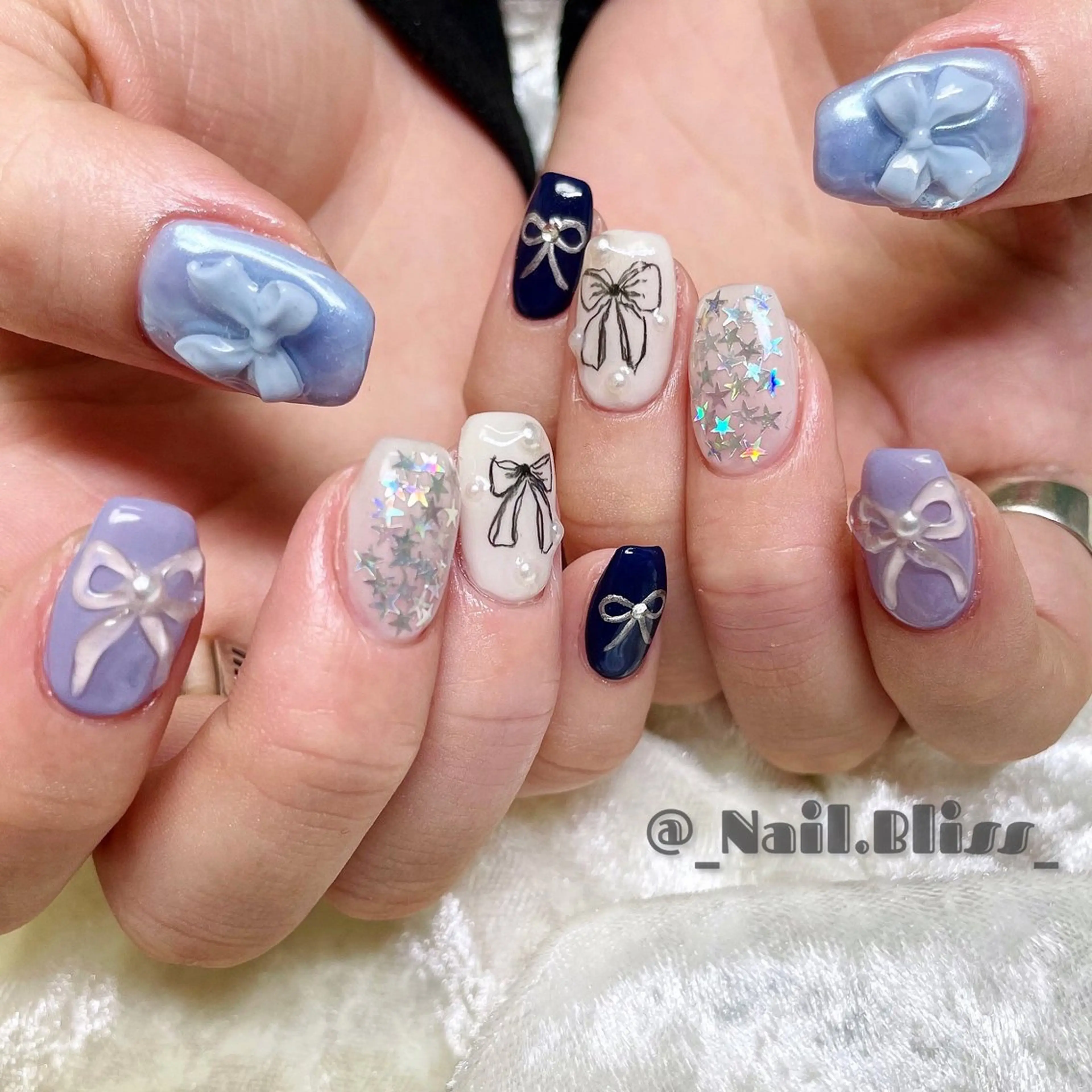 ネイル リボン ハンドネイル NAIL BLISSのネイルデザイン