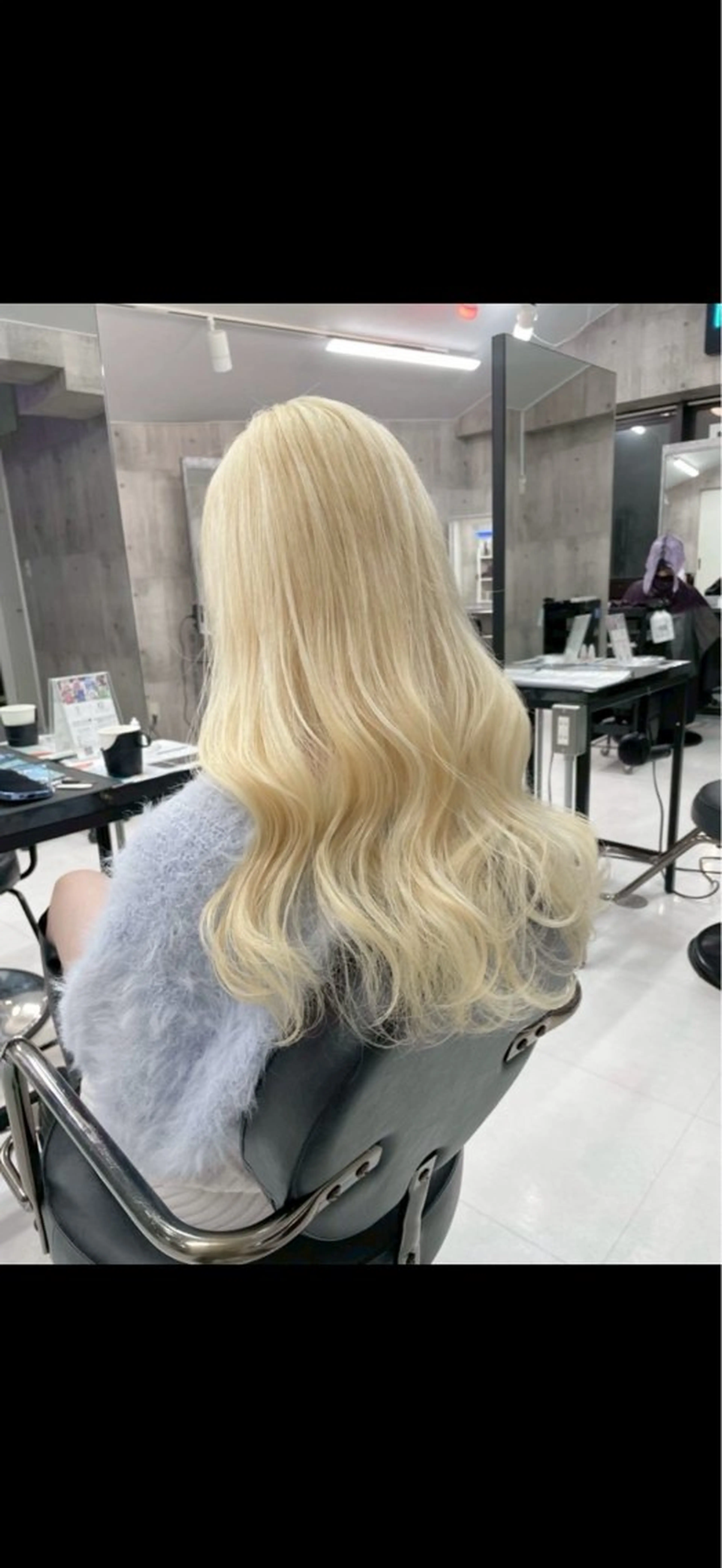 カラー 大川 桜花のヘアスタイル