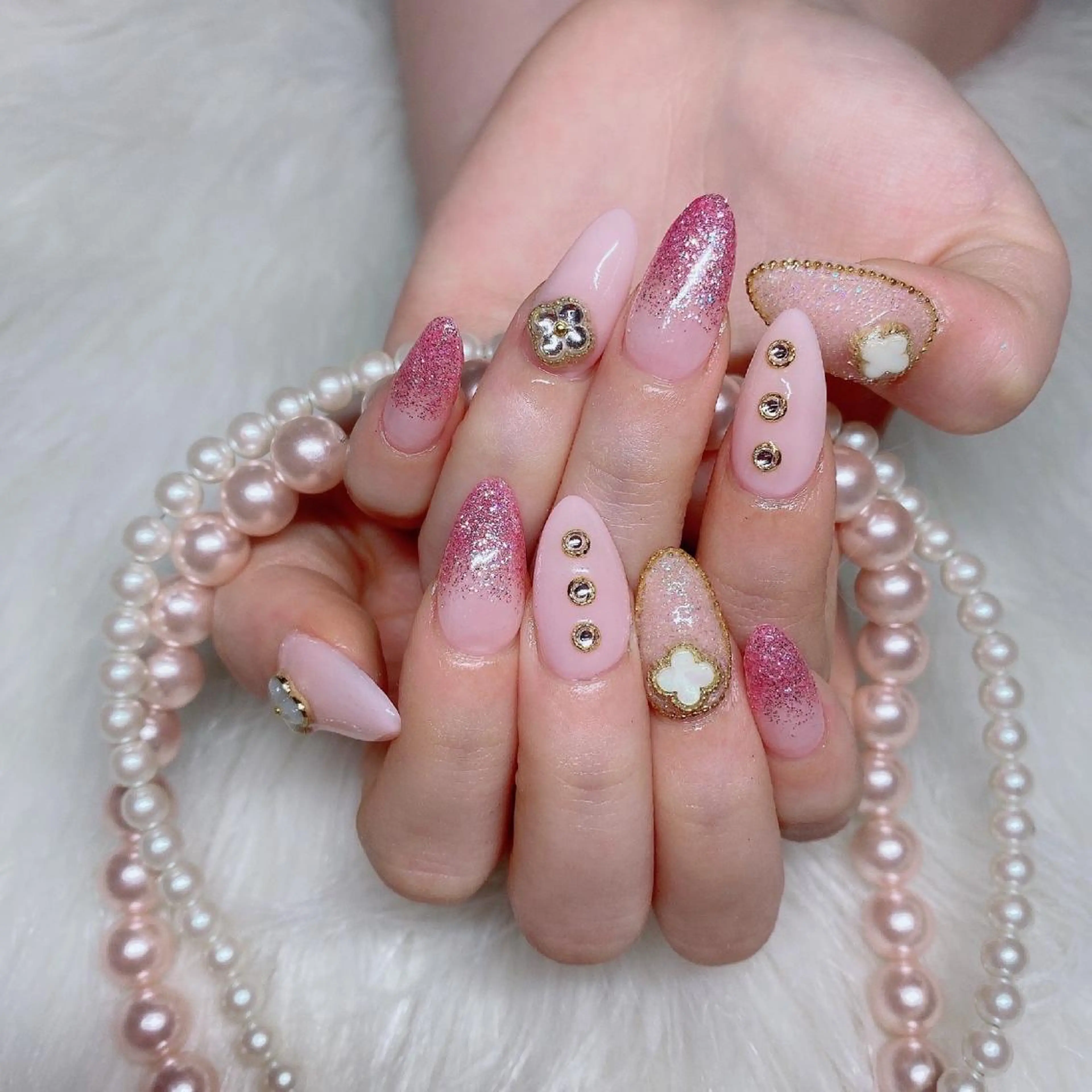 ネイル nail salon Pink Aliceのネイルデザイン