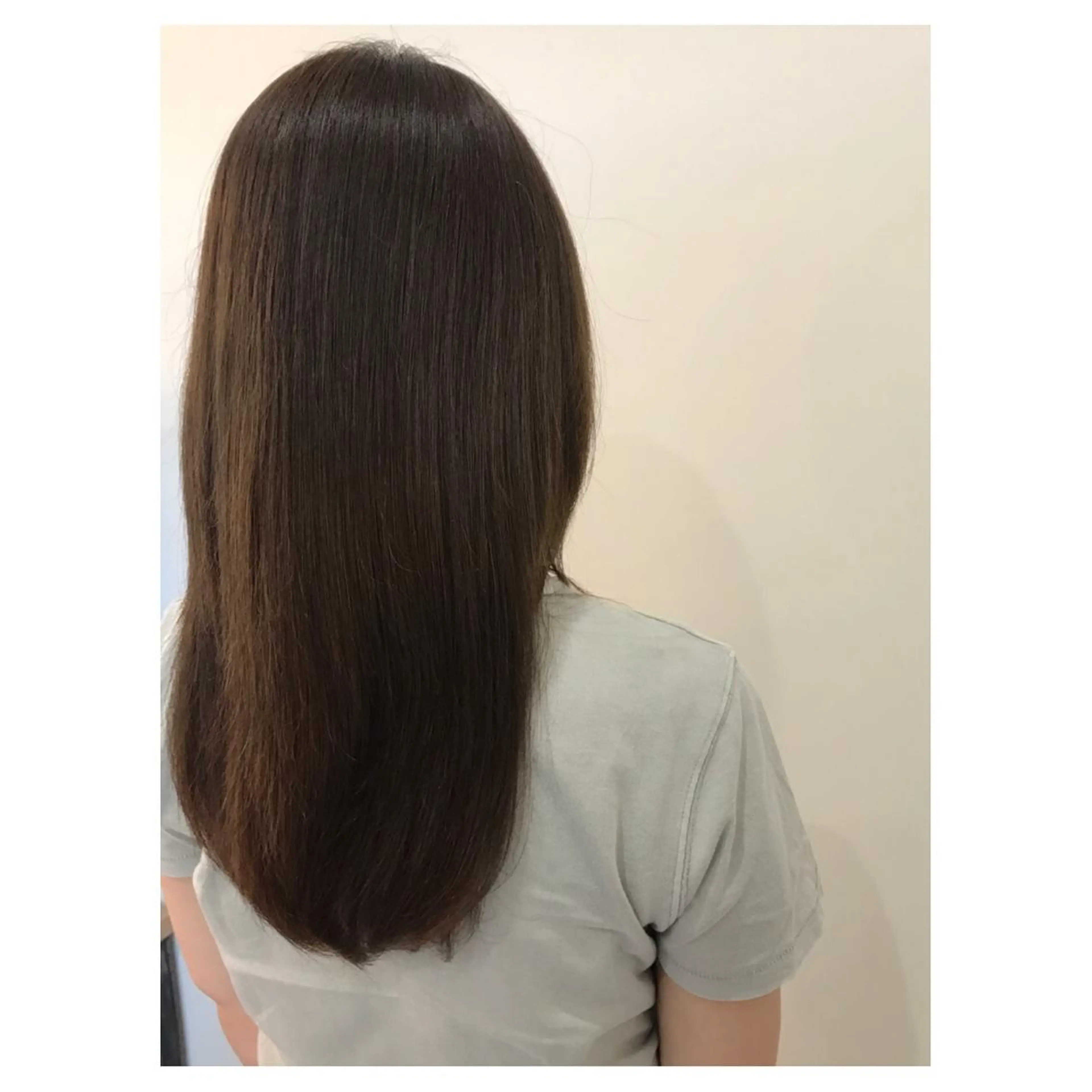 ロング カラー ヘアアレンジ ブラウンカラー マットブラウン 福壽 優奈のヘアスタイル