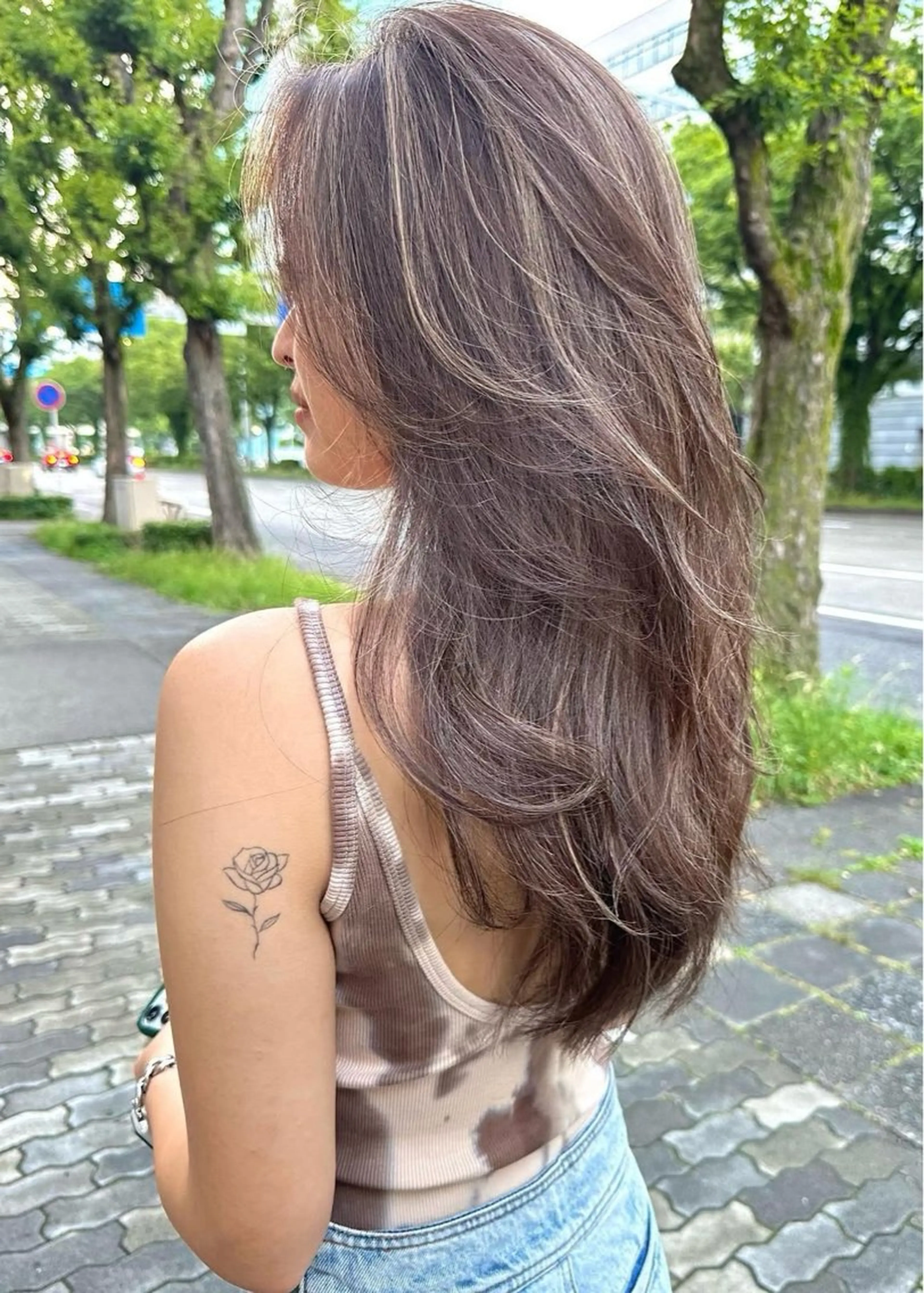 『🚨このクーポンをご覧になった方限定！？🚨』『海外風』レイヤーカット＋ハイライトカラー＋うる艶トリートメントの写真