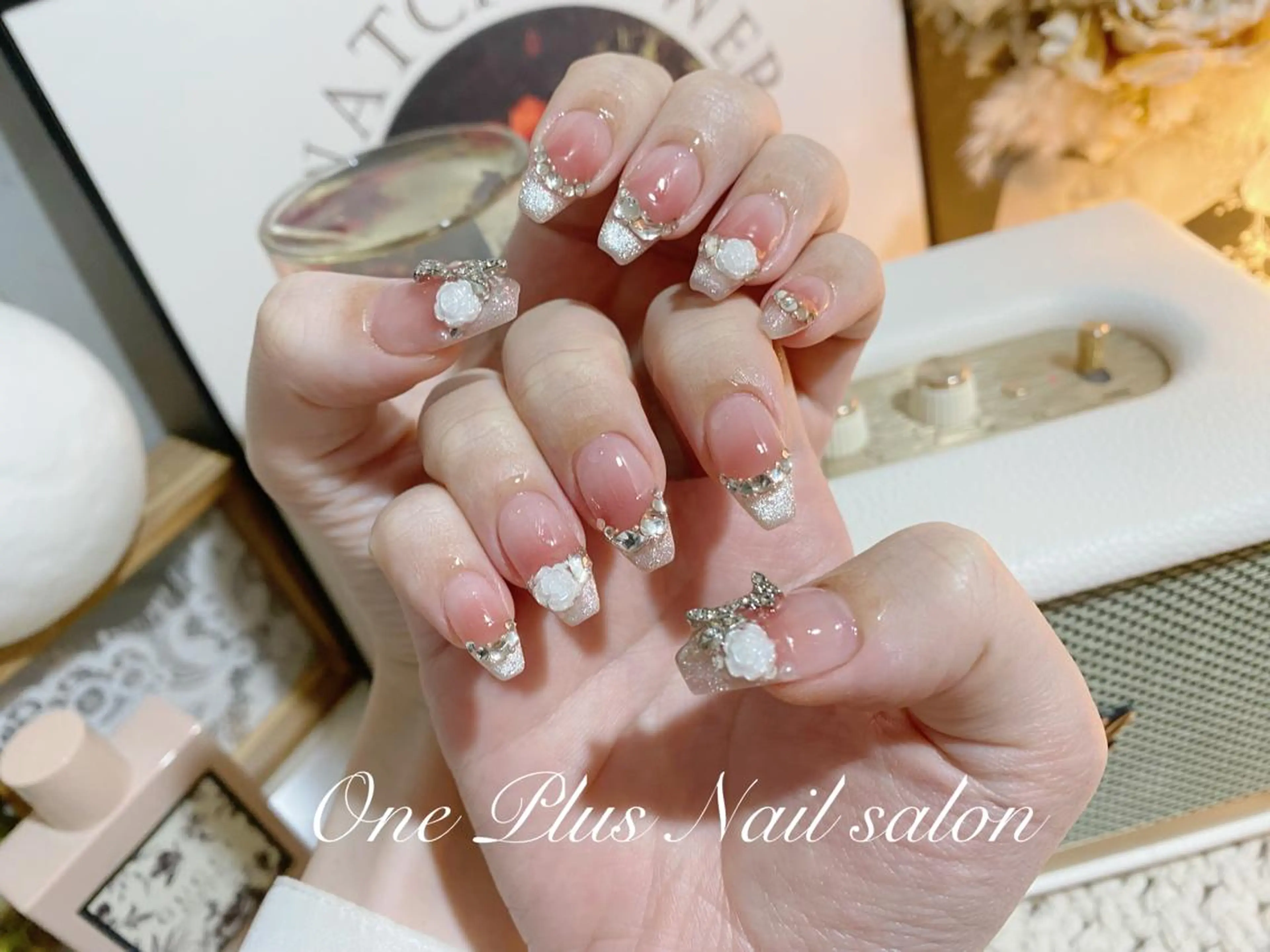 ネイル One Plus Nail Salonのネイルデザイン