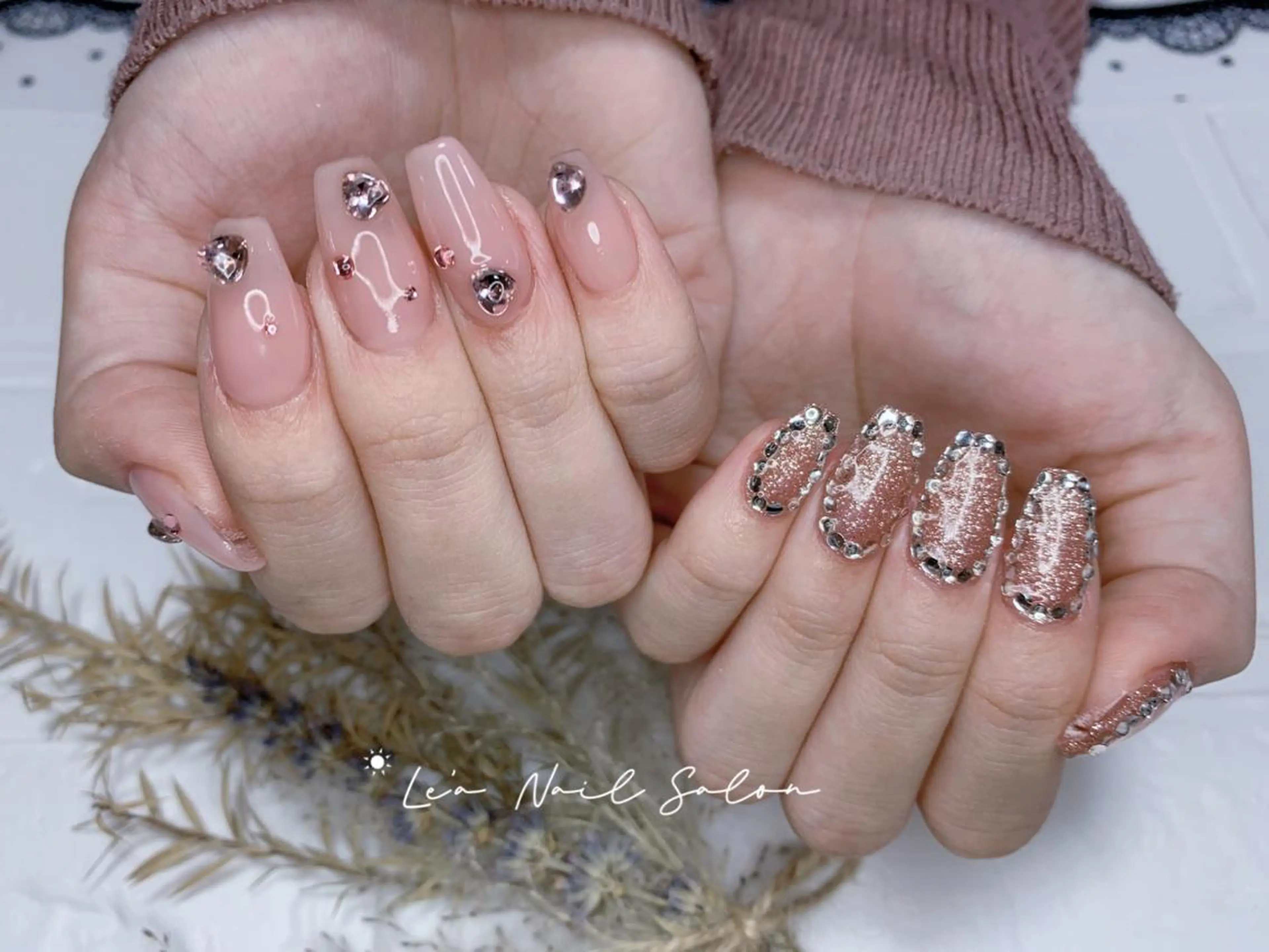ミディアム カラー ネイル Le’a NailSalonのネイルデザイン