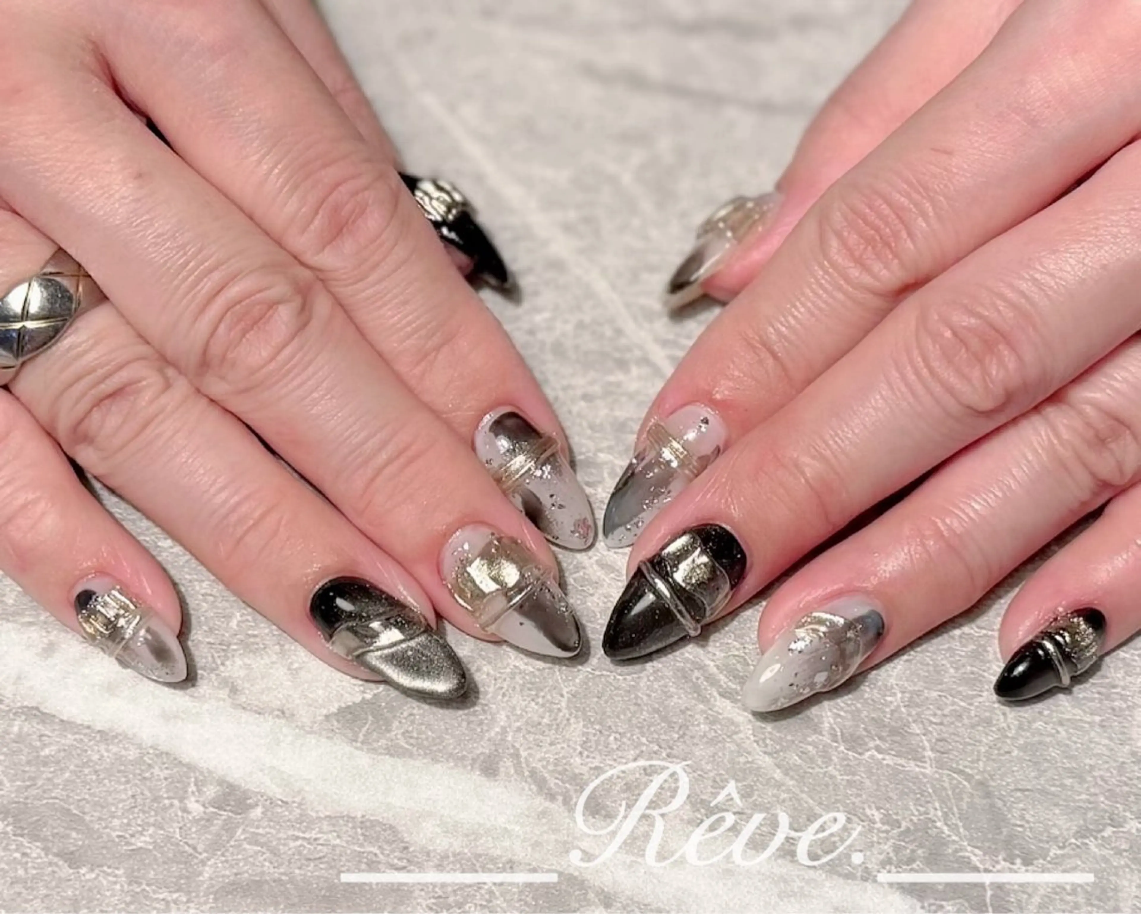 ネイル ハンドネイル Reve.所属・Reve. 黒澤のネイルデザイン