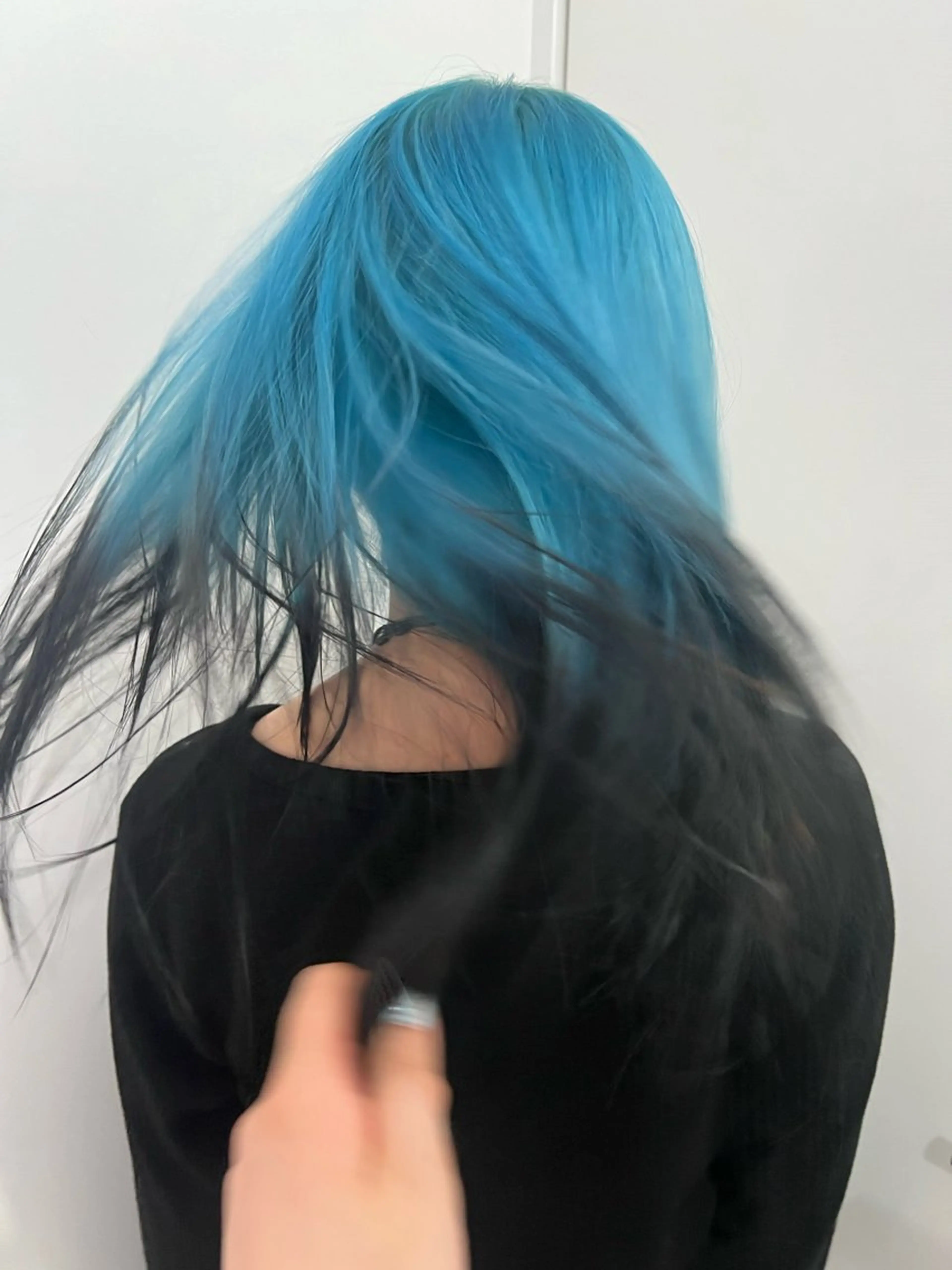 ミディアム ヘアカラー トリートメント 💥ウルフカット デザインあんな💥のヘアスタイル