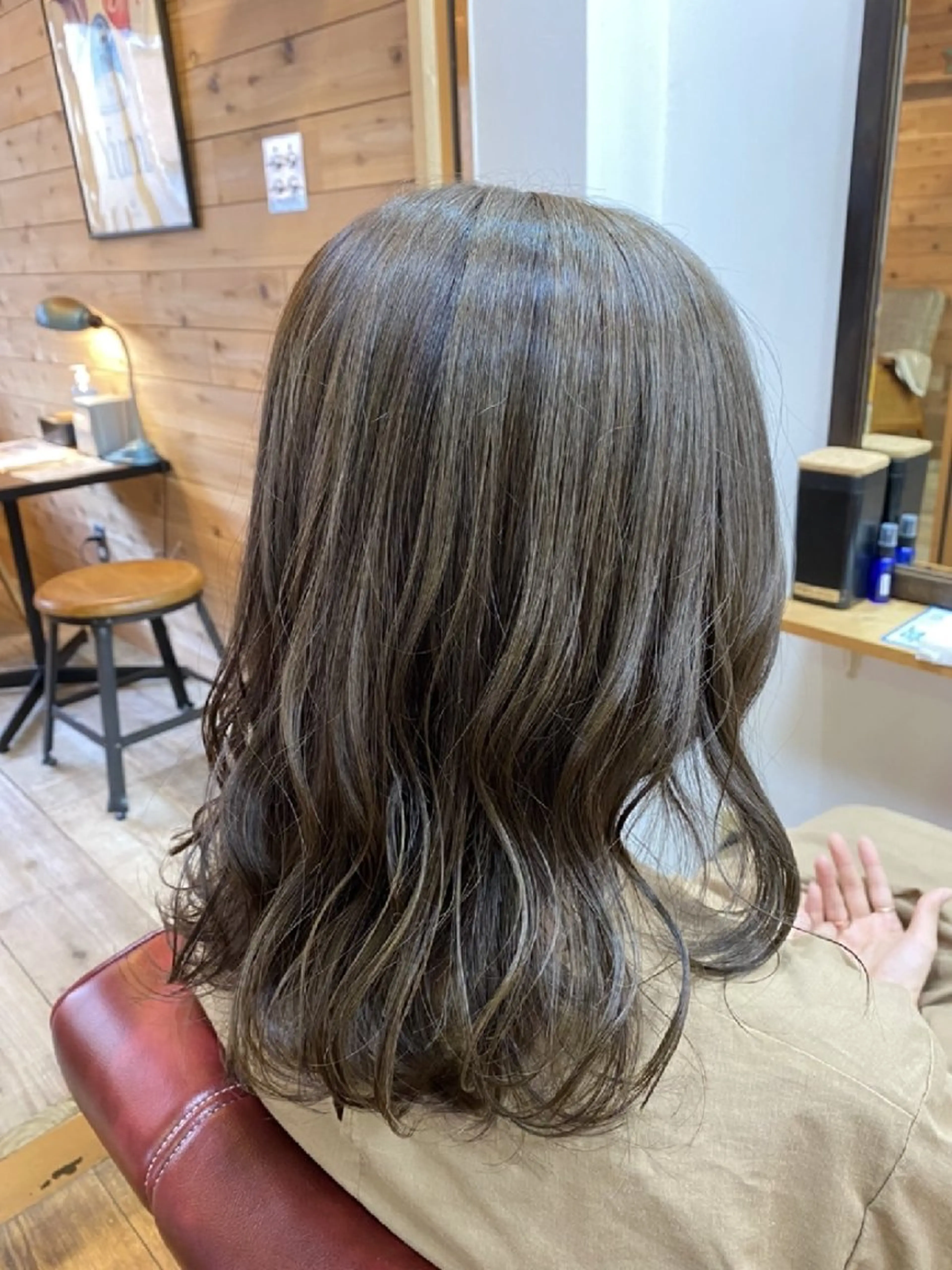 セミロング カラー 埼玉久喜/ハイトーン デザインカラーRYOのヘアスタイル