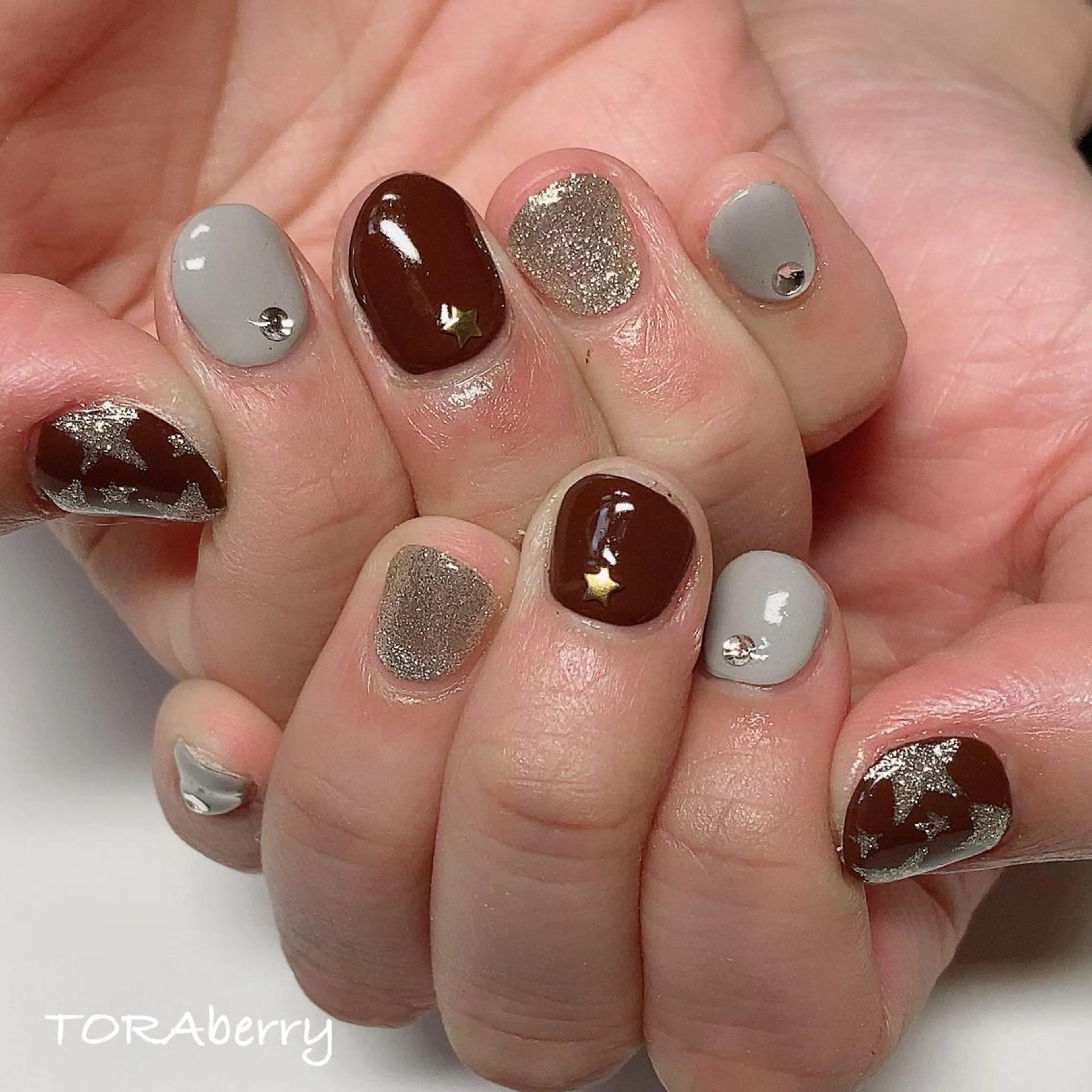 ネイル ネイリスト なつみのネイルデザイン