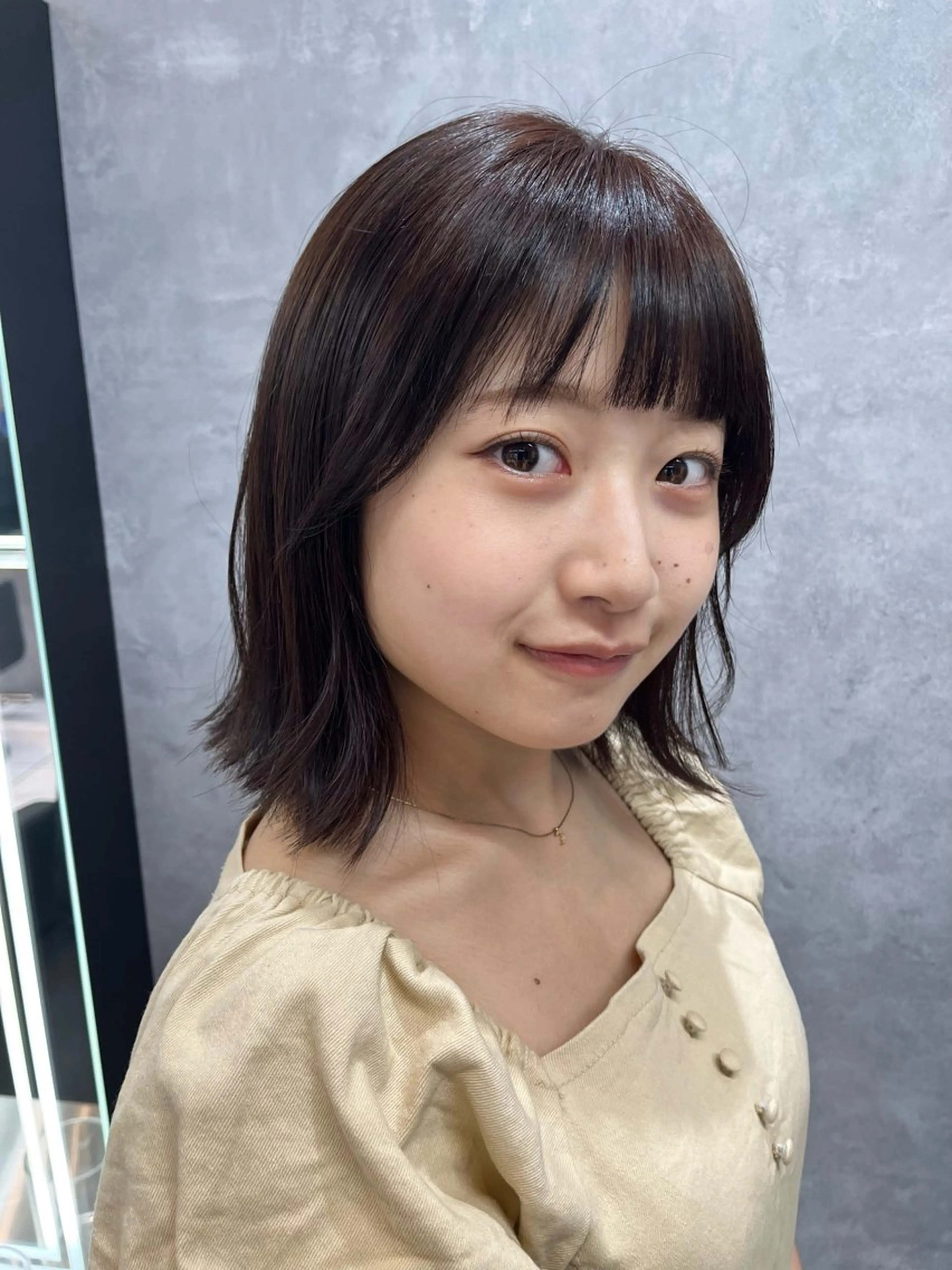 ショート カラー ブラウンカラー チョコレートブラウン ボブ 外ハネヘア カット ヘアカラー トリートメント 髪質改善縮毛矯正/暖 色カラー/ウエダカナのヘアスタイル