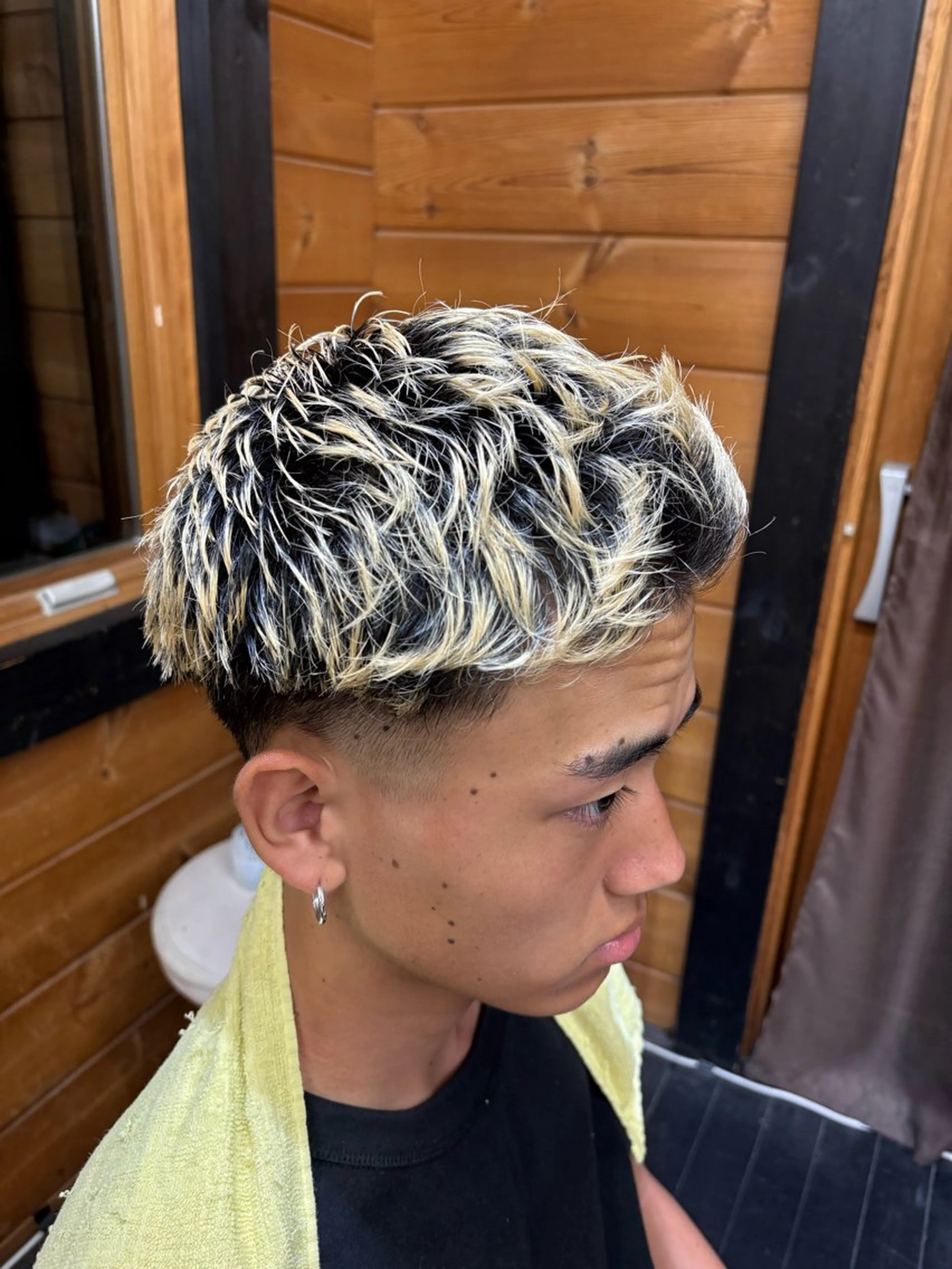 ショート メンズ フェードカット スパイキーショート 刈り上げ ショートヘア カット 【メンズ専門‼️】 中林良嘉のヘアスタイル