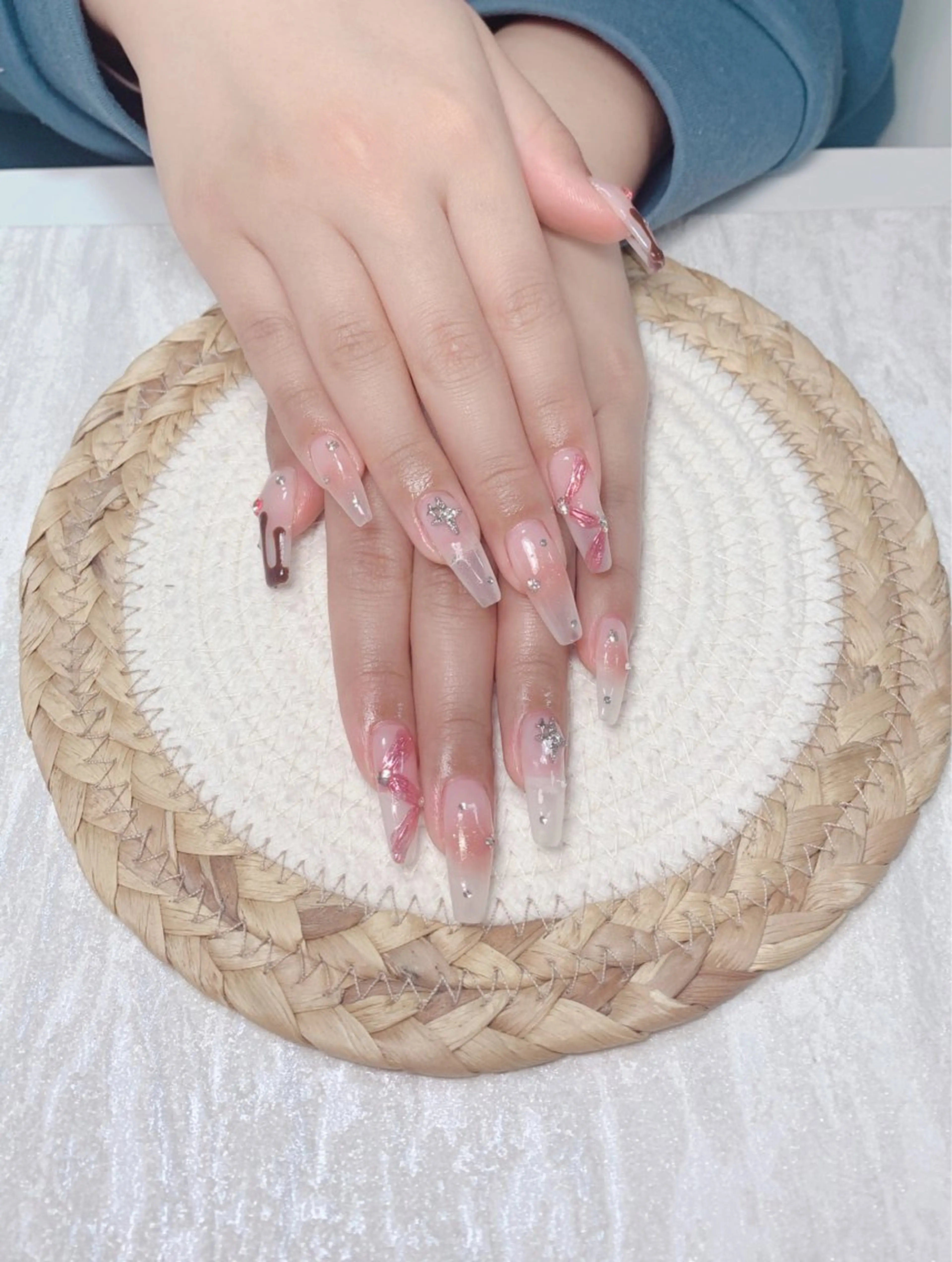 ネイル ハンドネイル uu ネイルサロン関内🌼のネイルデザイン