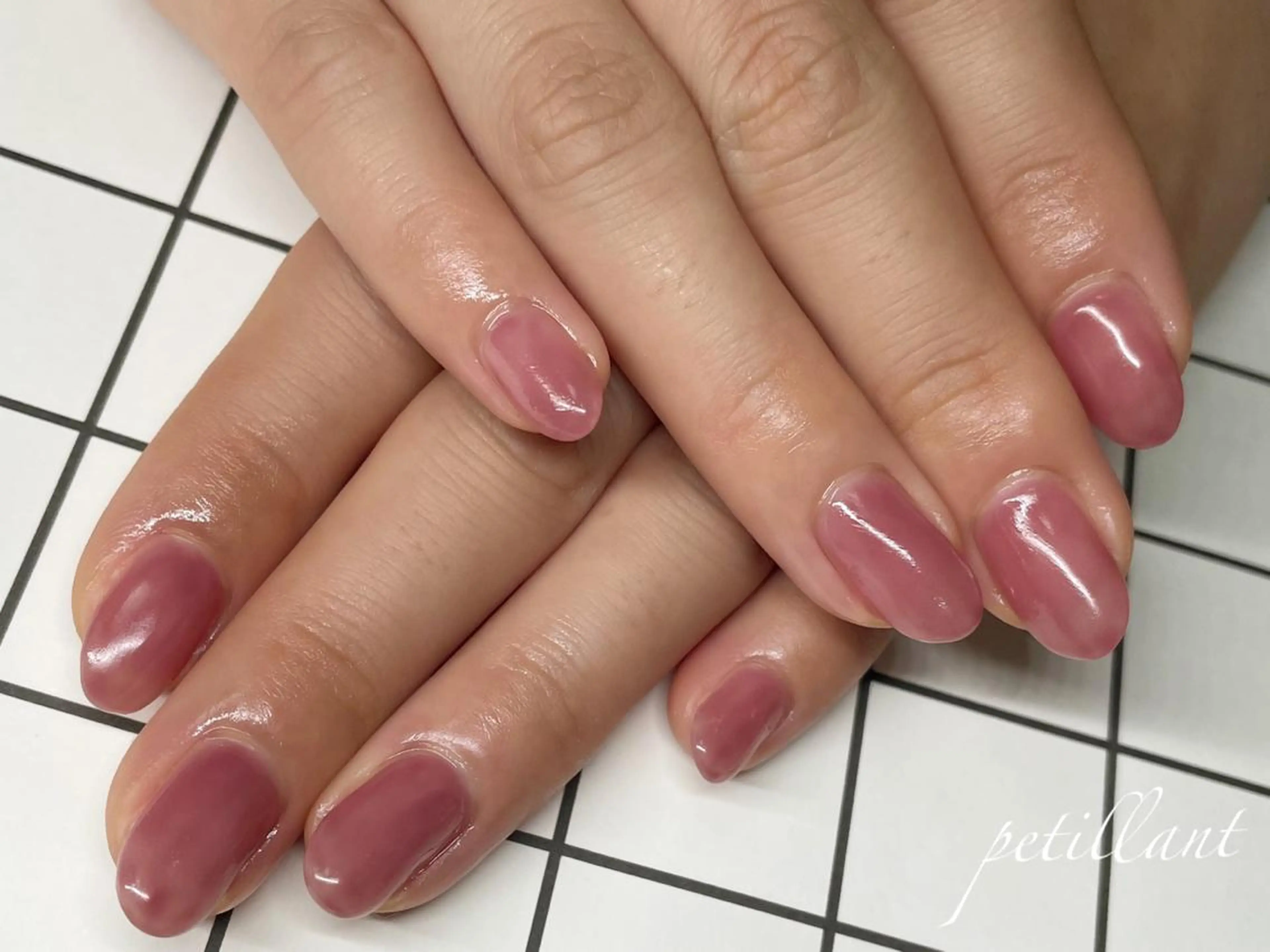 ネイル クリアネイル nail salon petillantのネイルデザイン