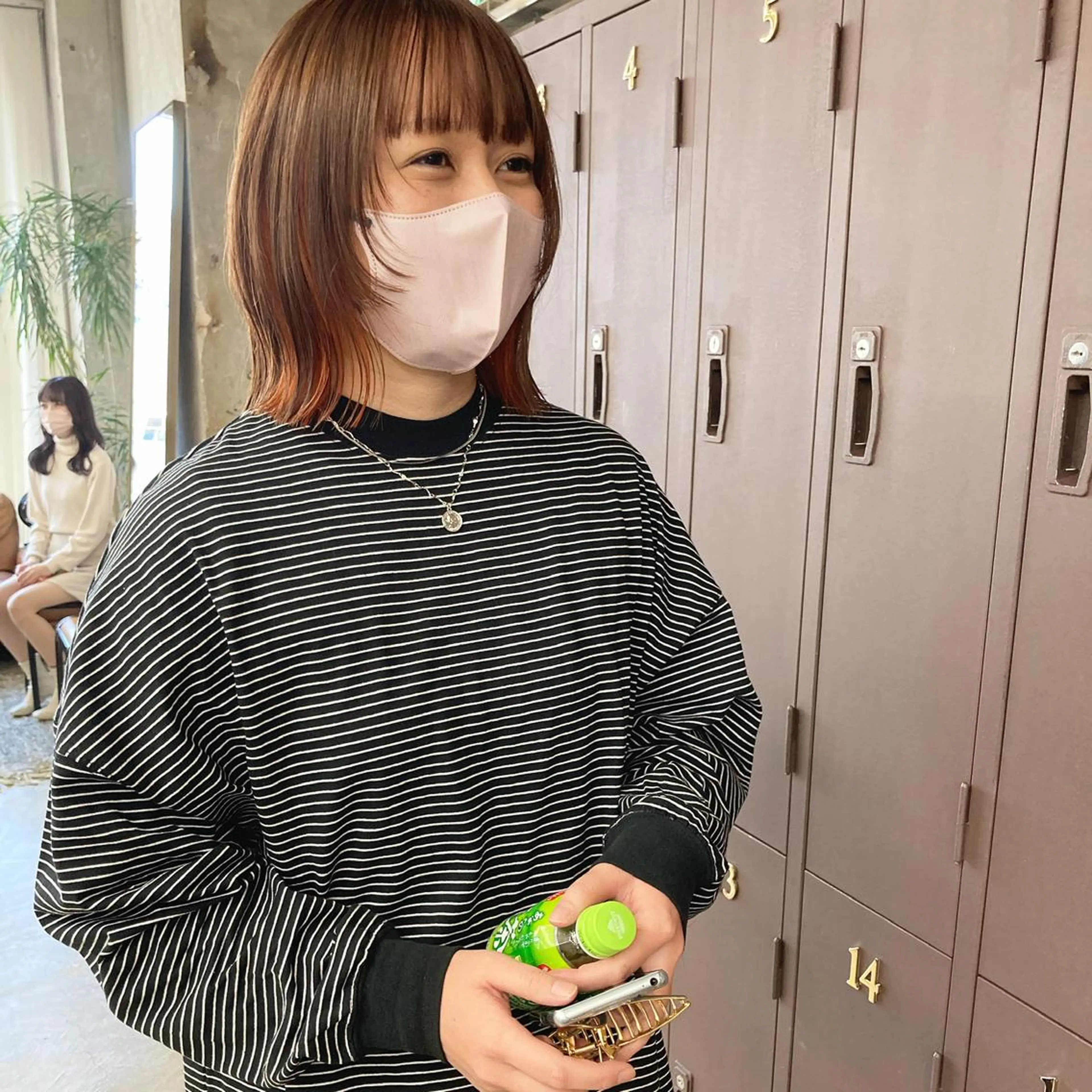 ミディアム カラー オレンジ レイヤーカット カット ヘアカラー 小木曽智美 /ボブ/ショートのヘアスタイル