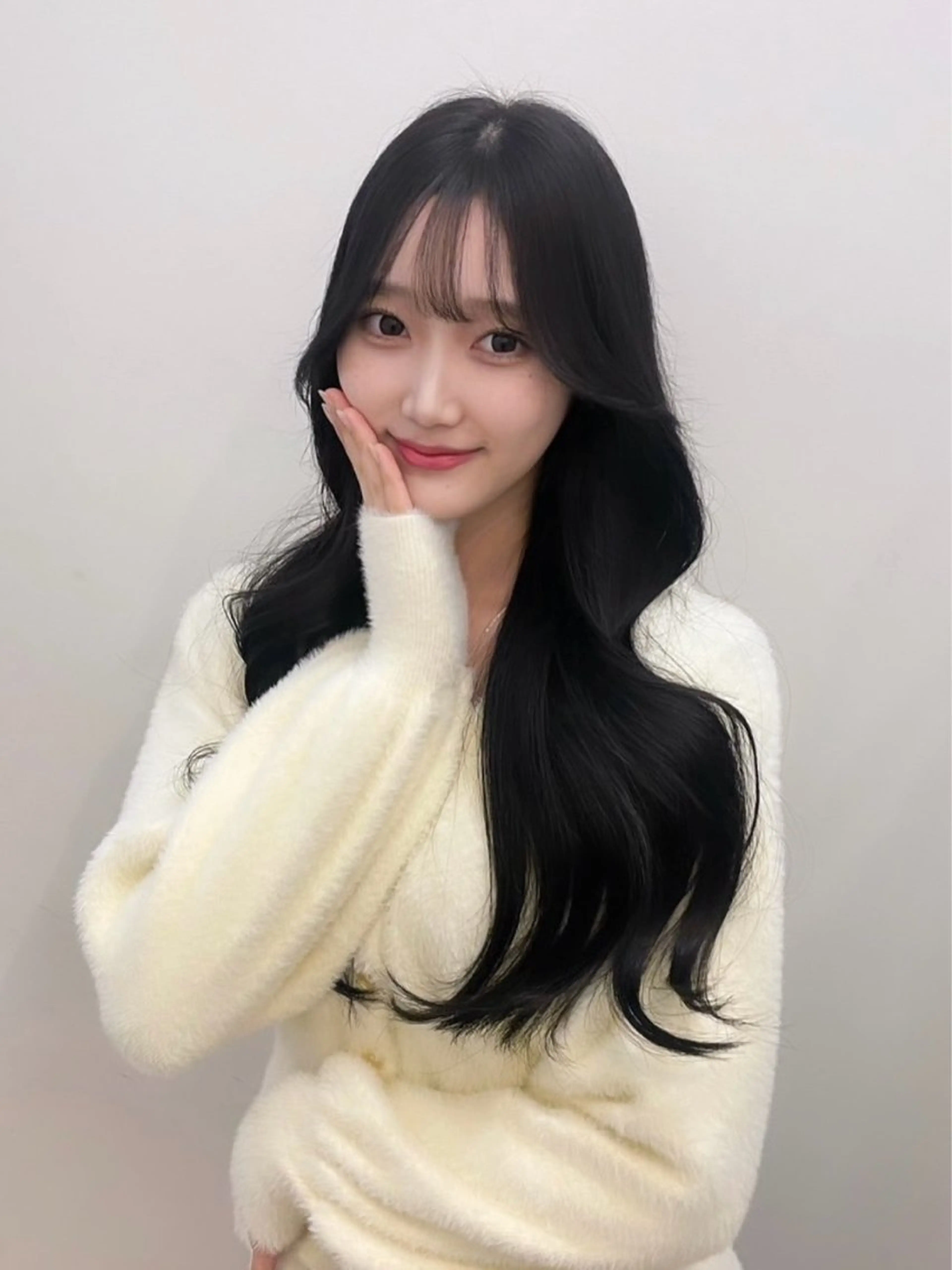 ロング 佐々本 志音のヘアスタイル